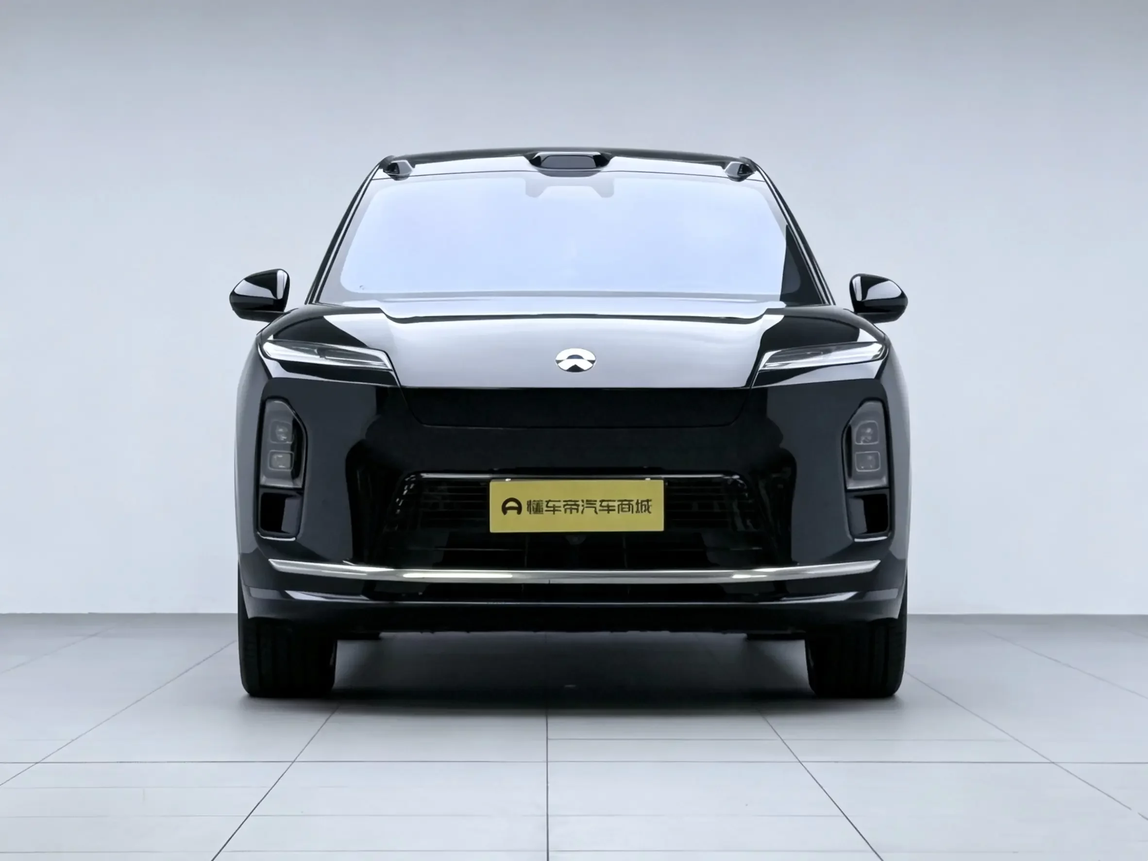 NIO ES8