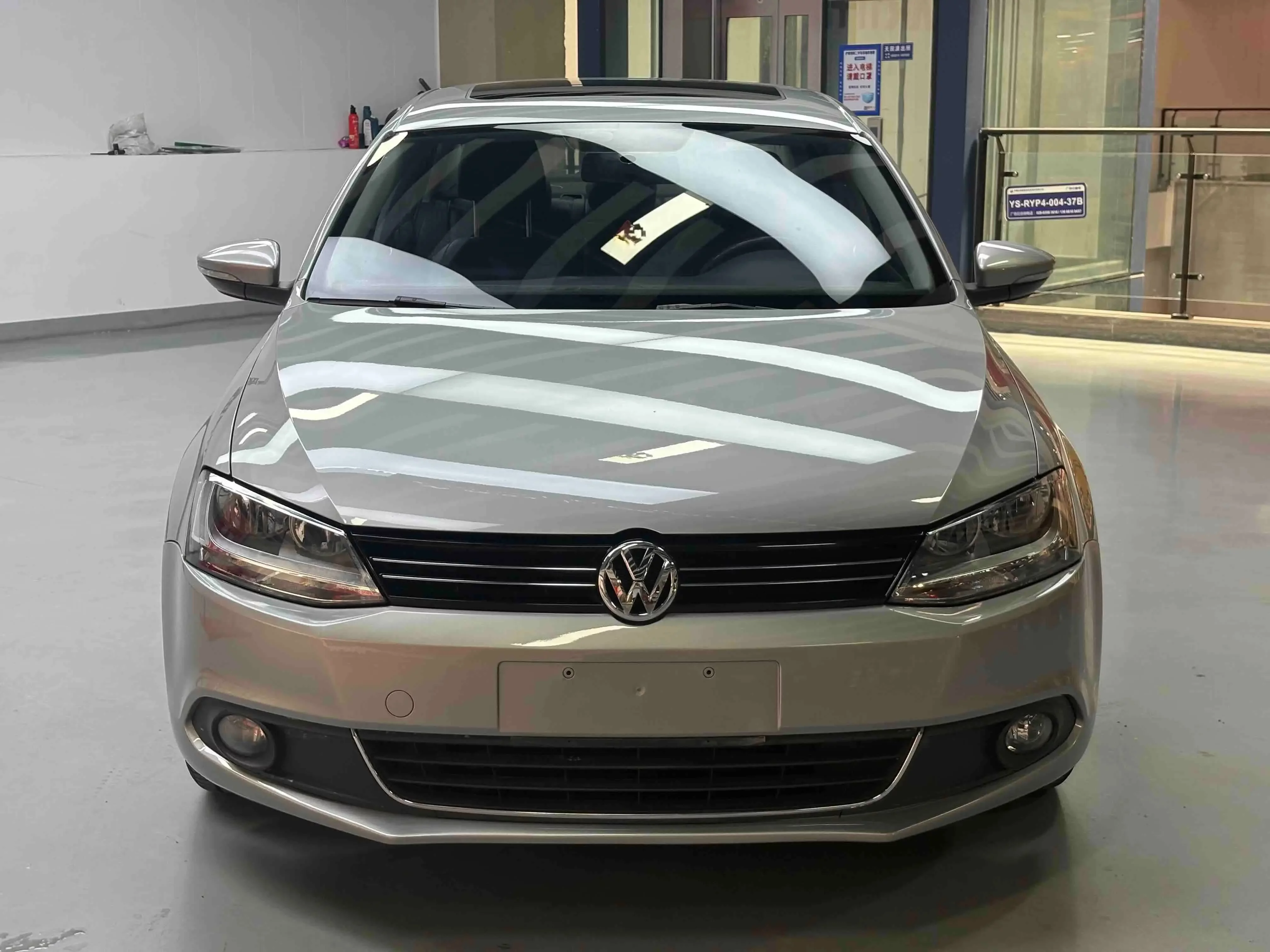Volkswagen Sagitar
