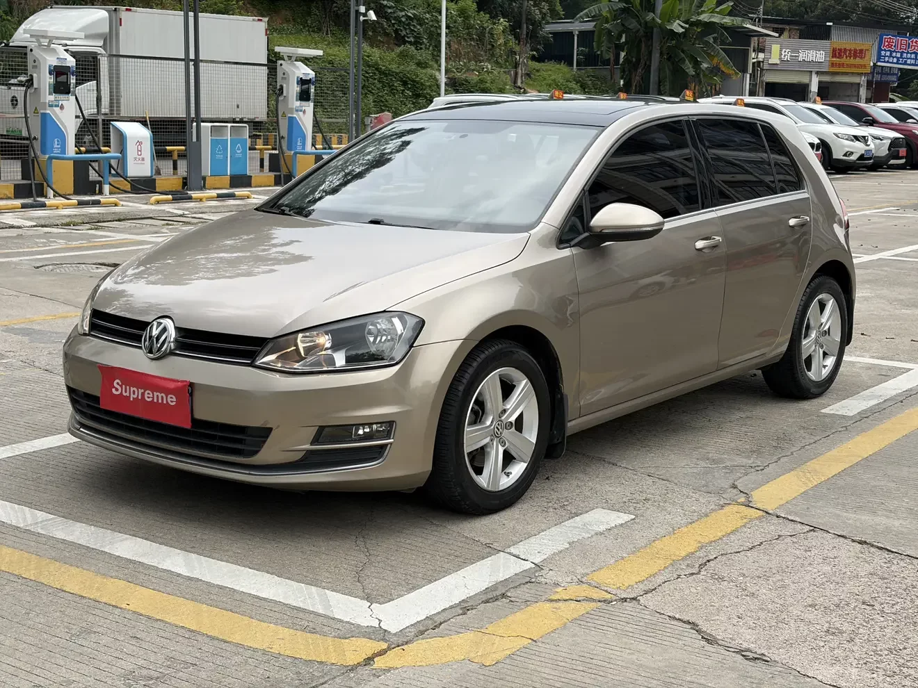 Volkswagen golf