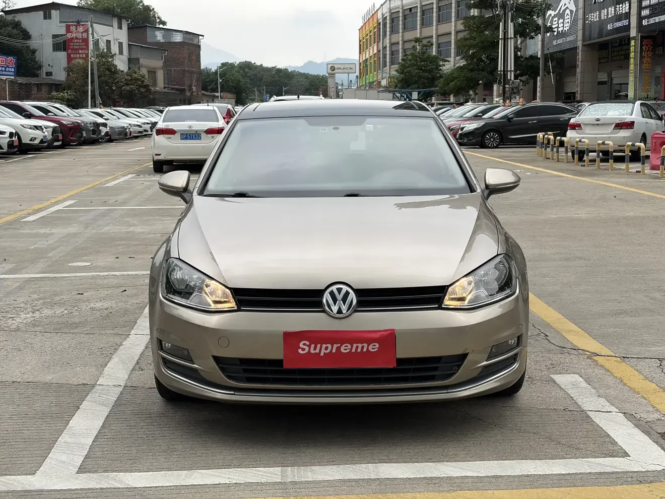 Volkswagen golf