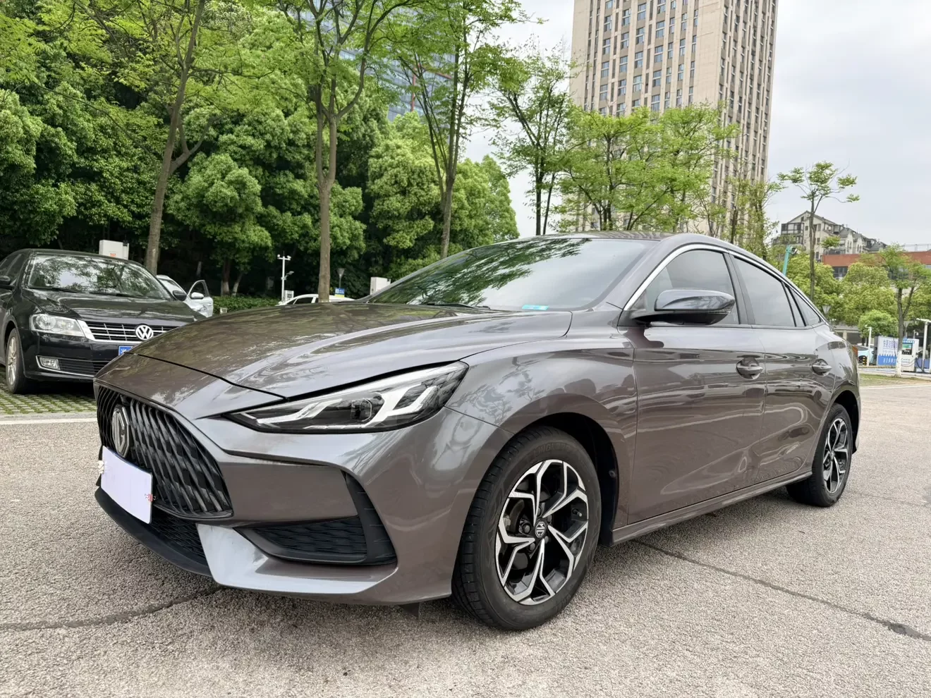 MG 5
