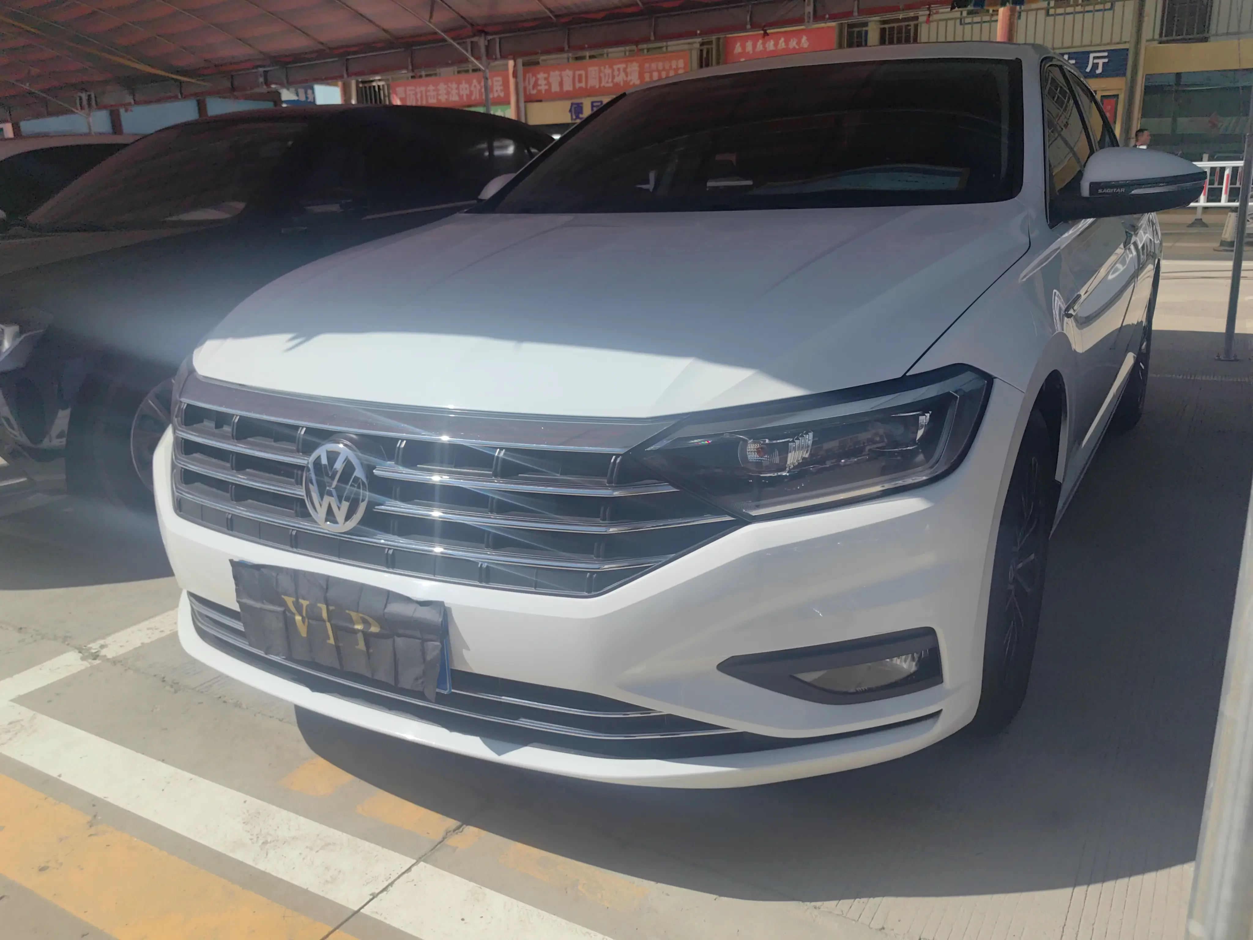 Volkswagen Sagitar