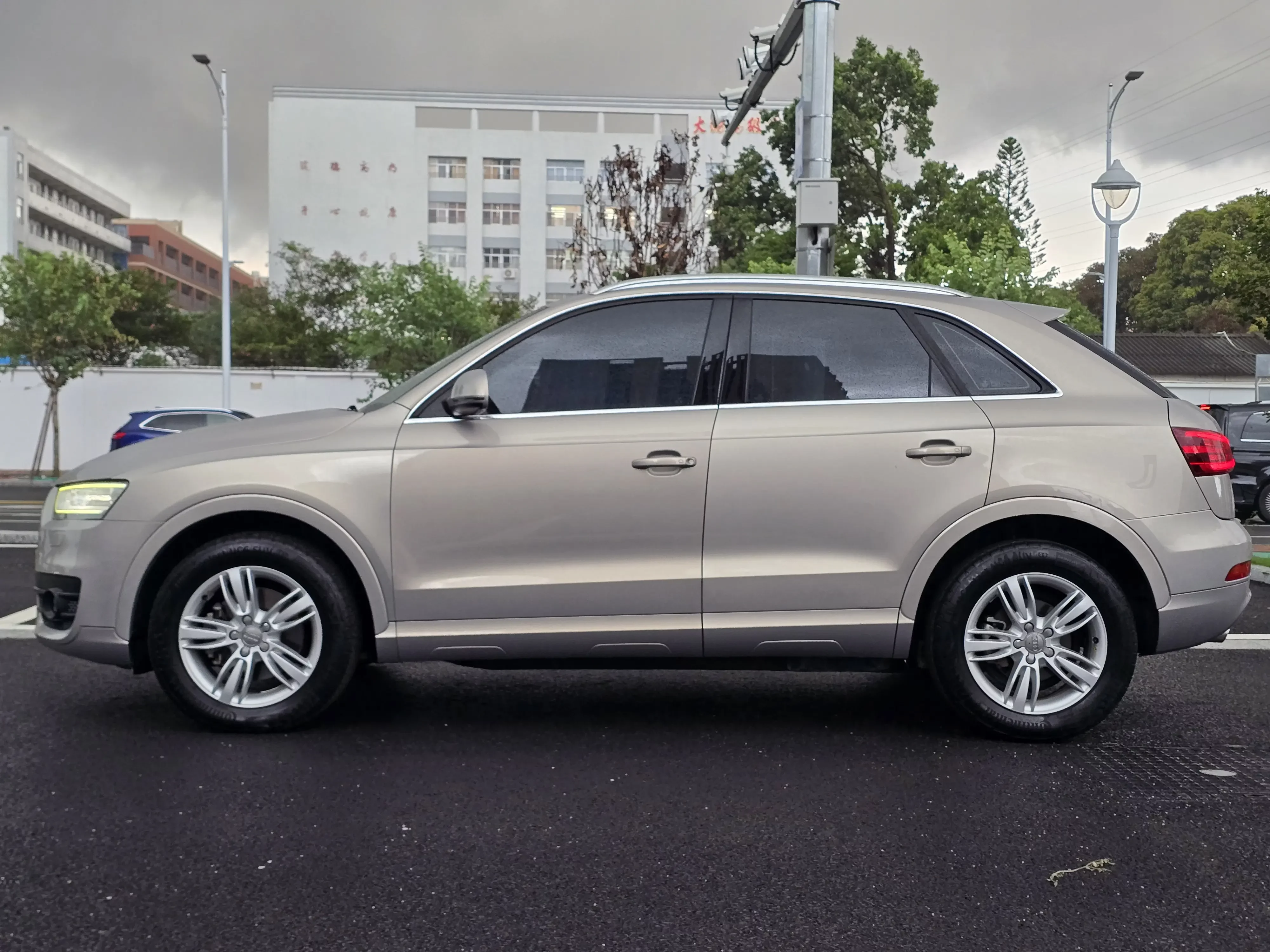 Audi Q3