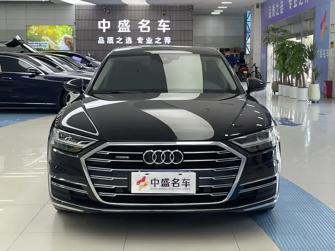Audi A8