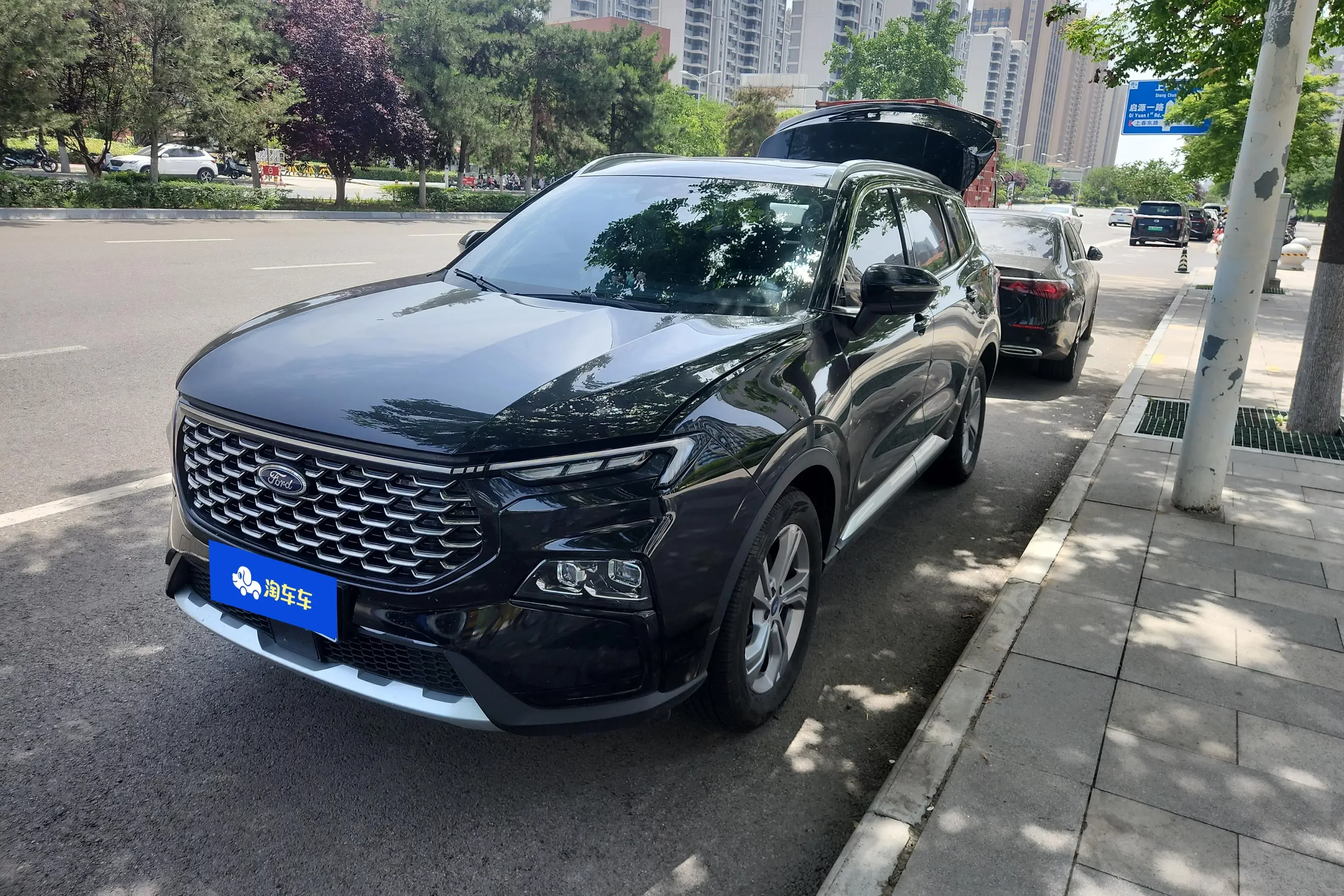 Ford Equator Sport