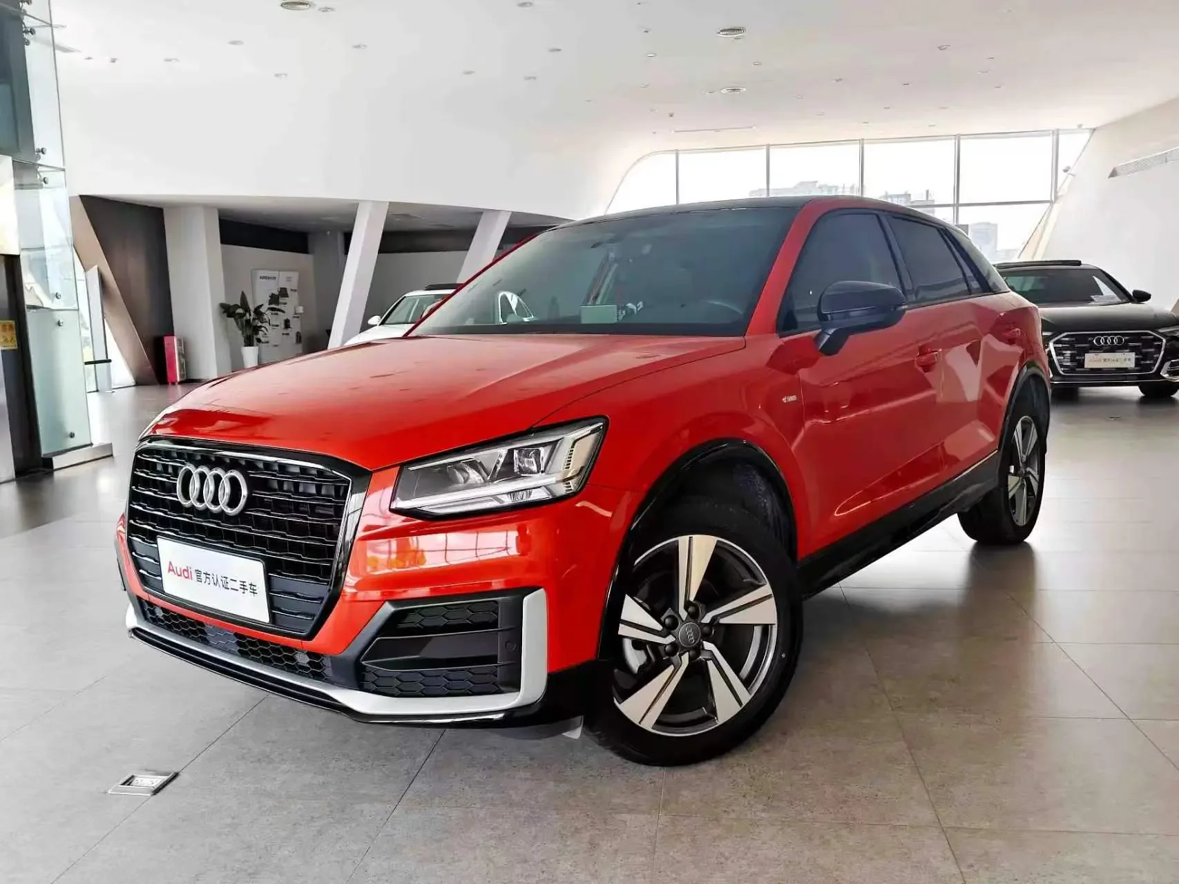 Audi Q2L