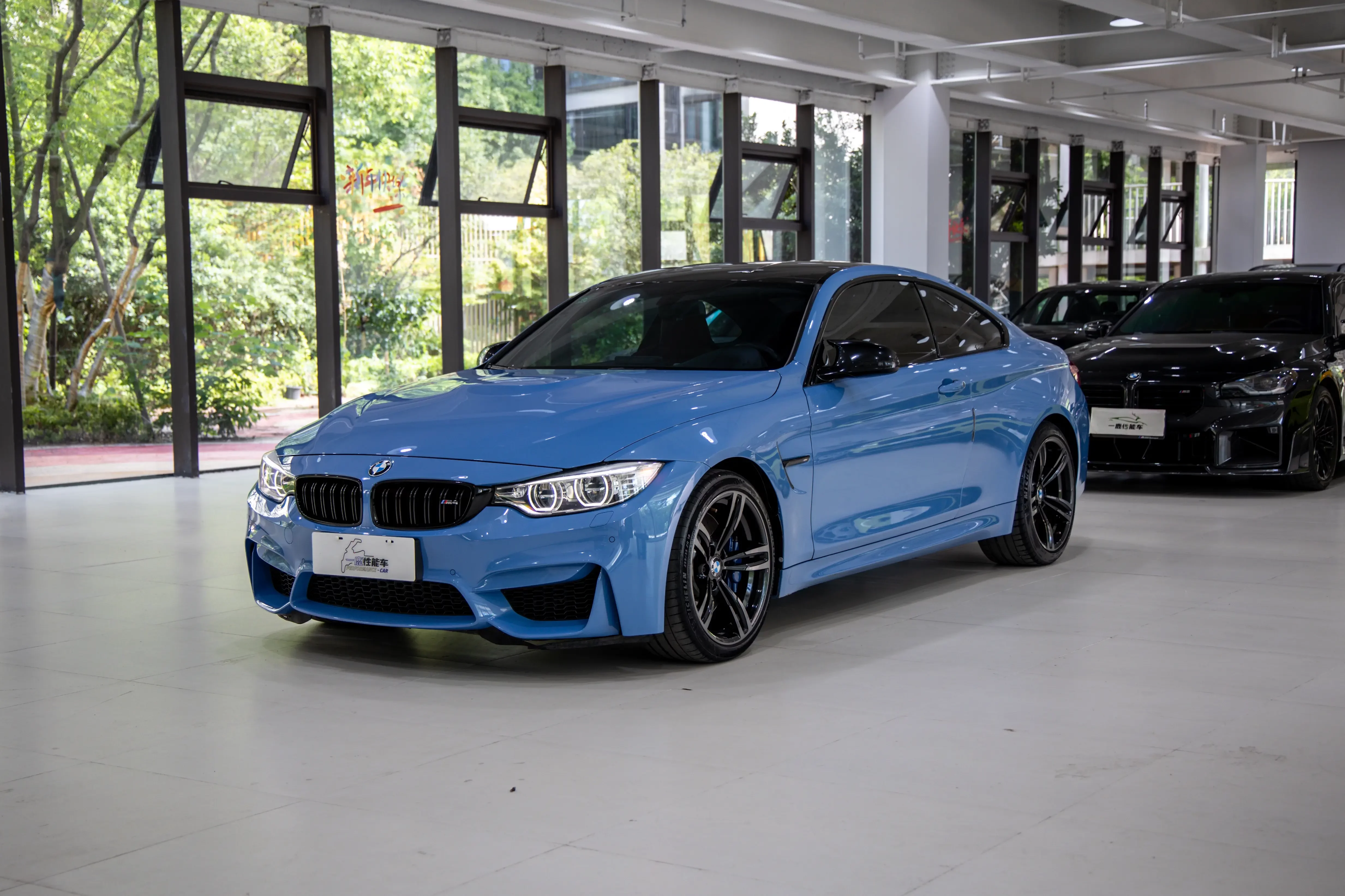 BMW M4