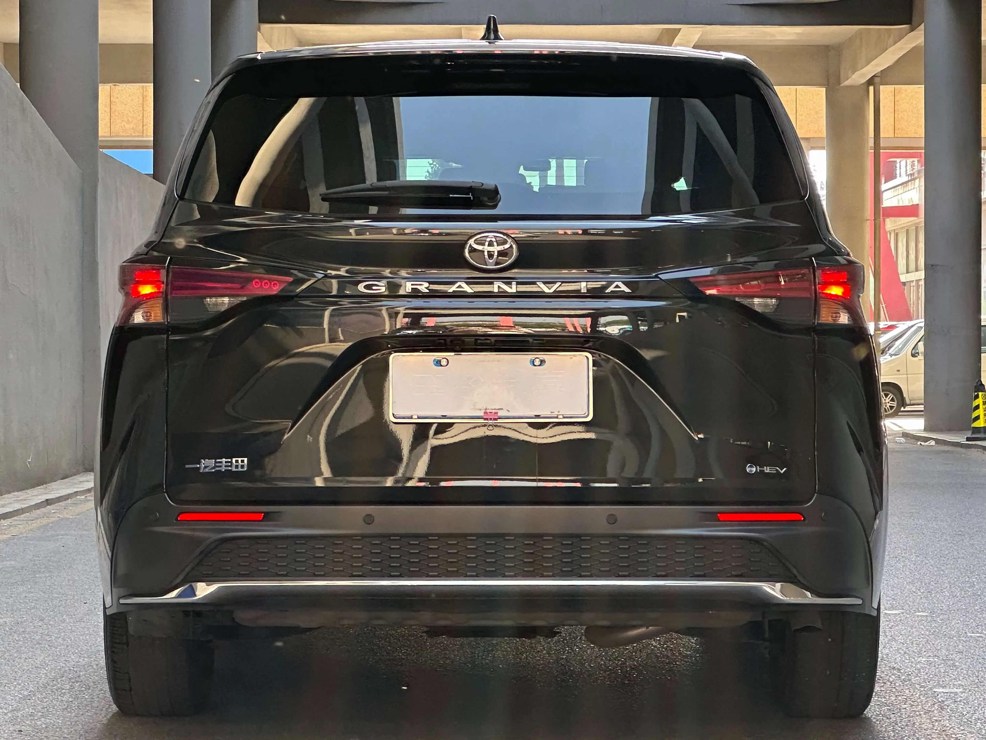 Toyota Granvia