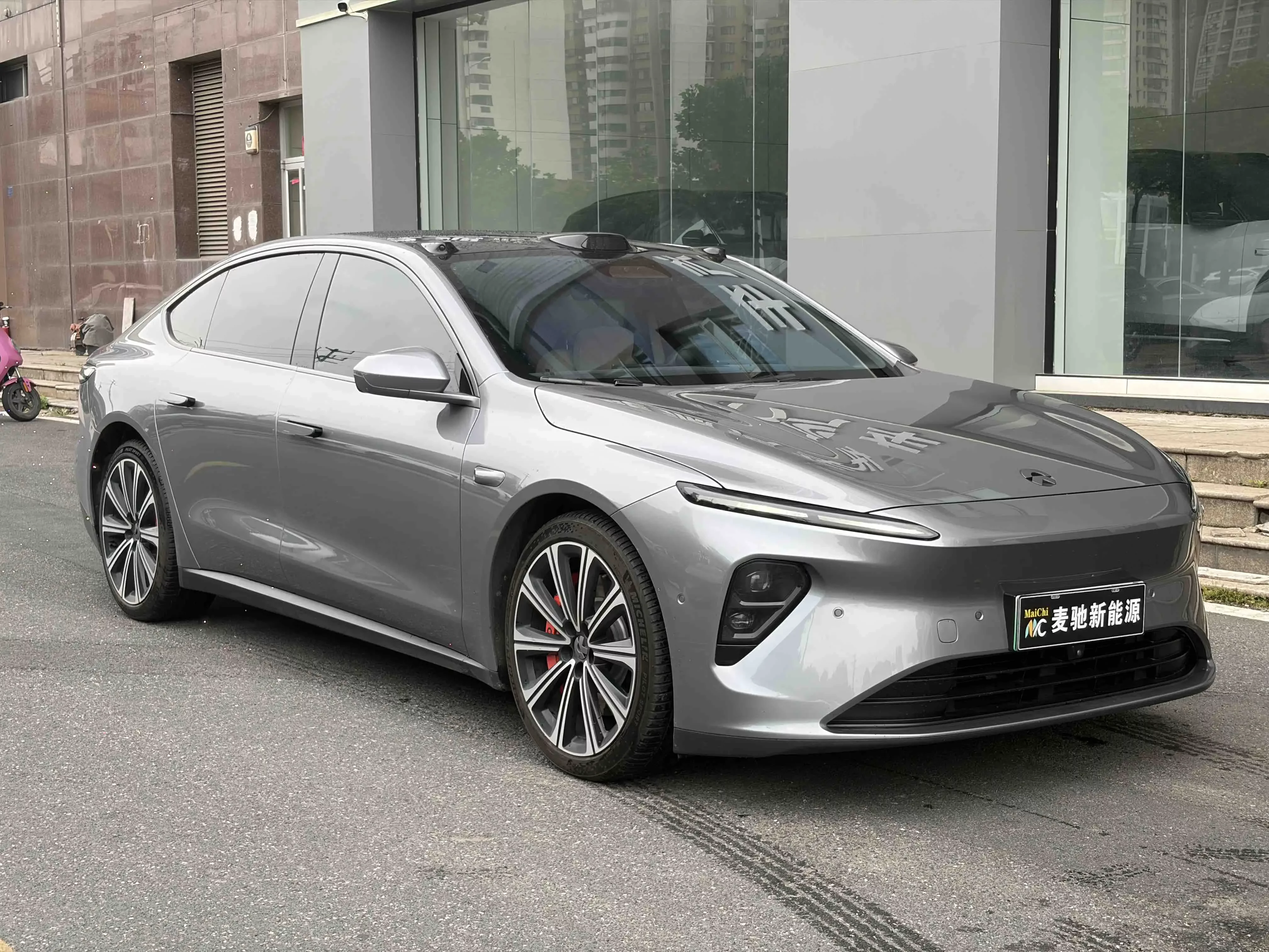 NIO ET7