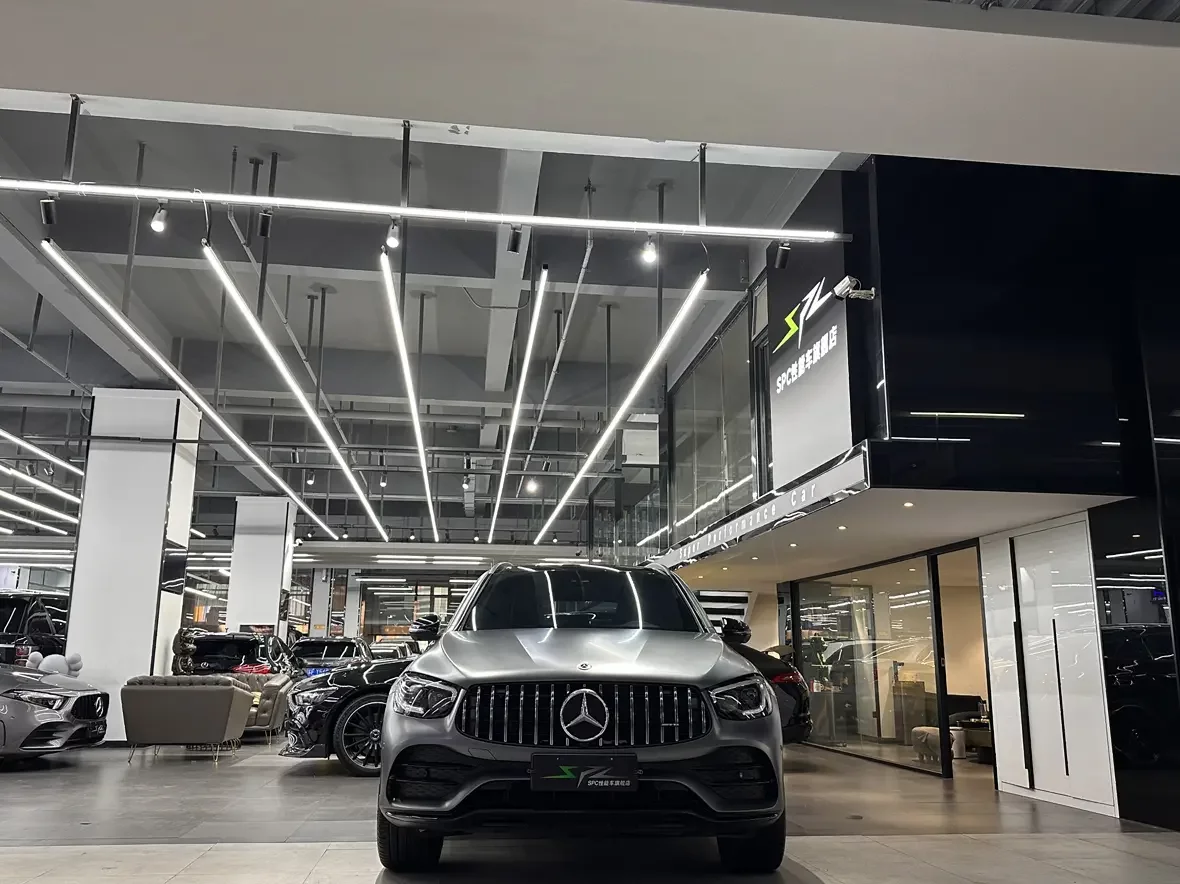 Mercedes-Benz GLC AMG