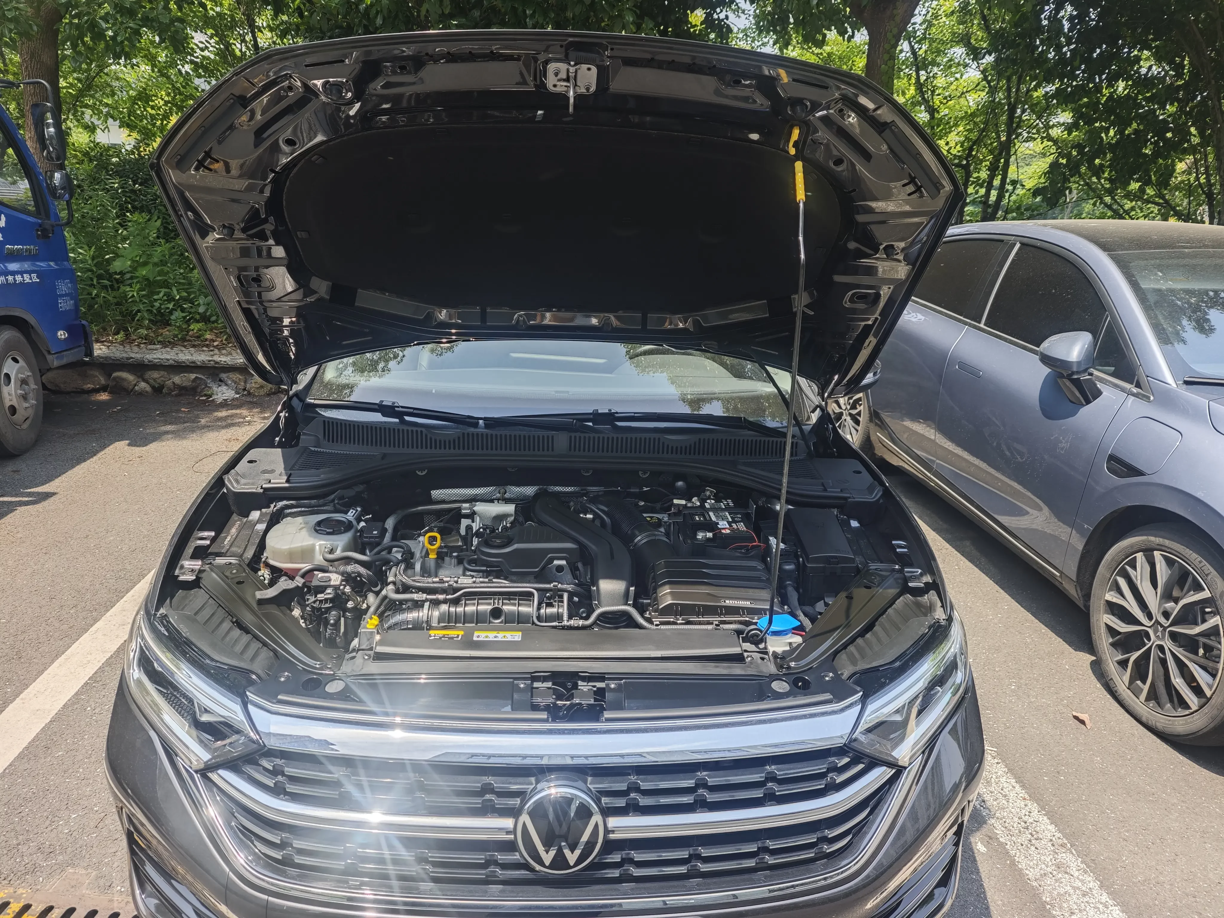 Volkswagen Sagitar