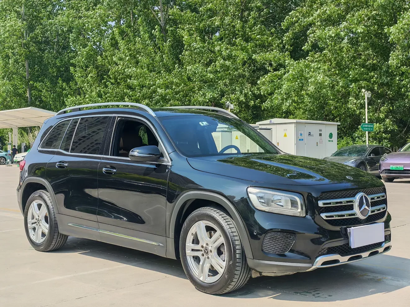 Mercedes-Benz GLB