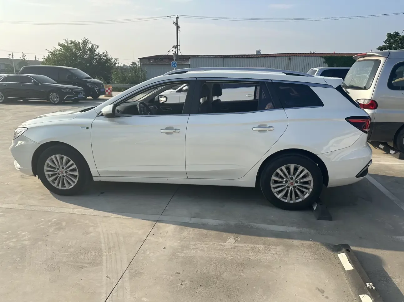 Roewe Ei5