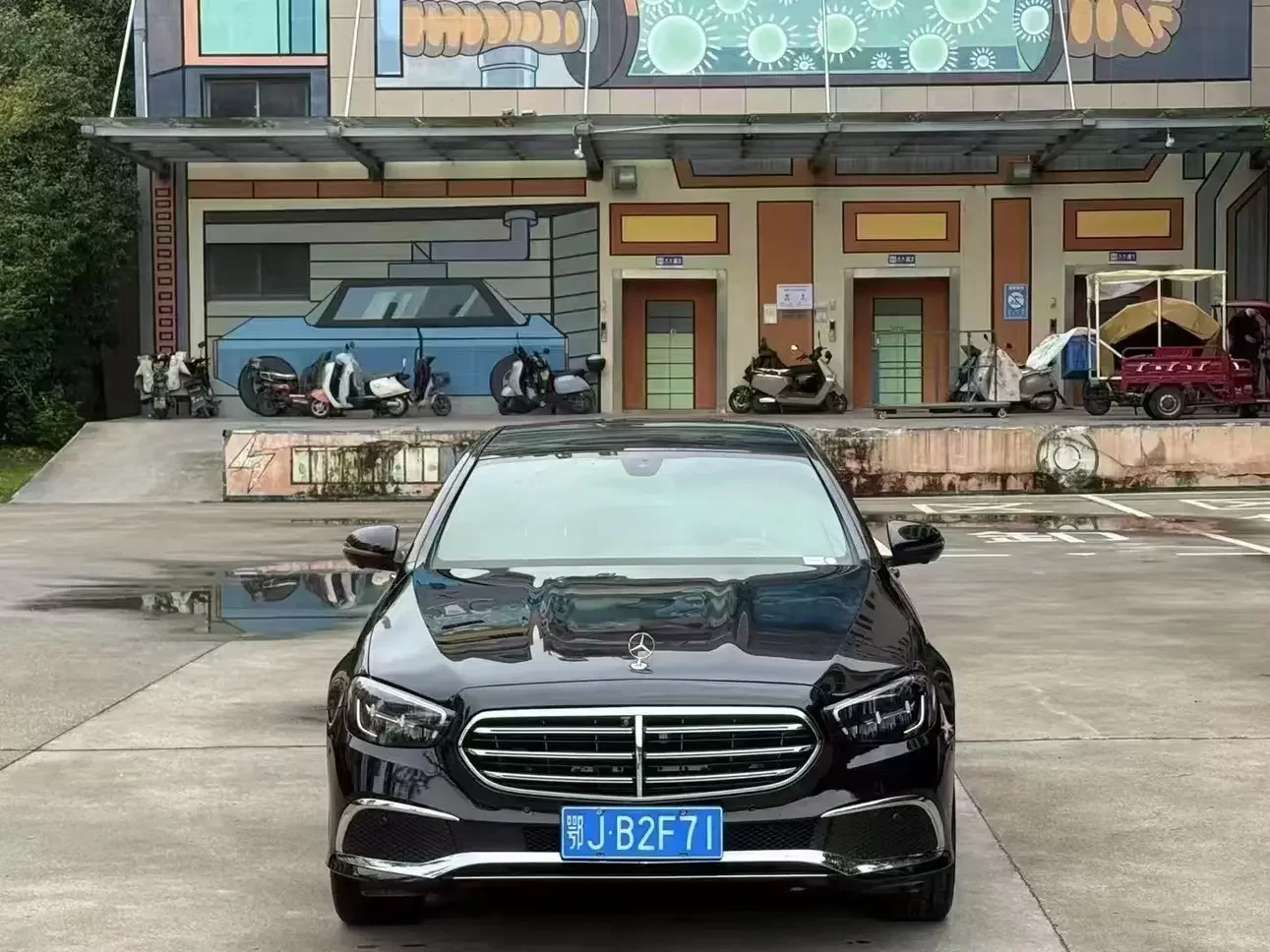 Mercedes-Benz E-Class