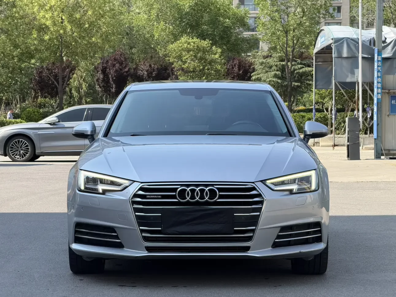 Audi A4L
