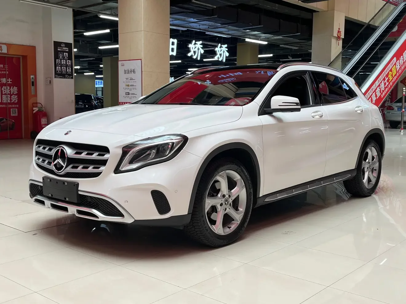 Mercedes-Benz GLA