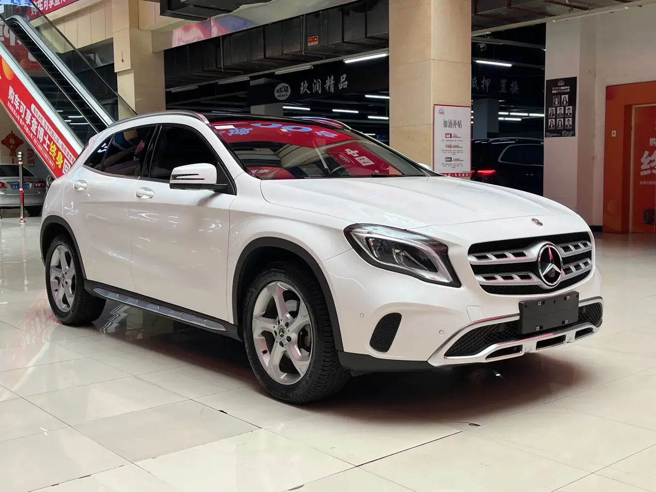 Mercedes-Benz GLA