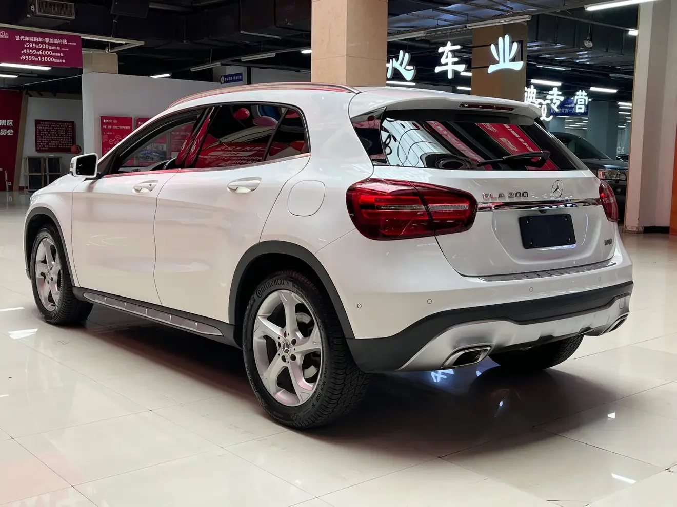 Mercedes-Benz GLA