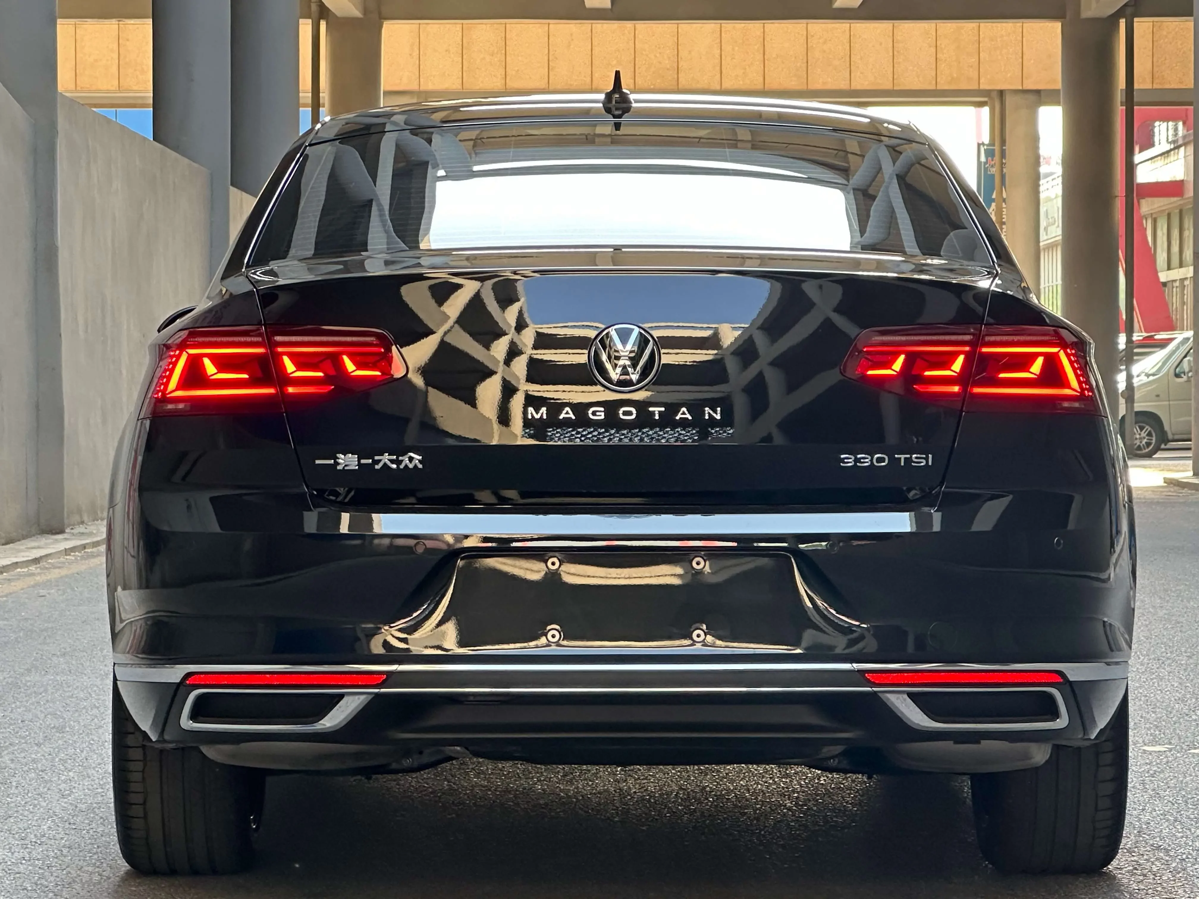 Volkswagen Magotan