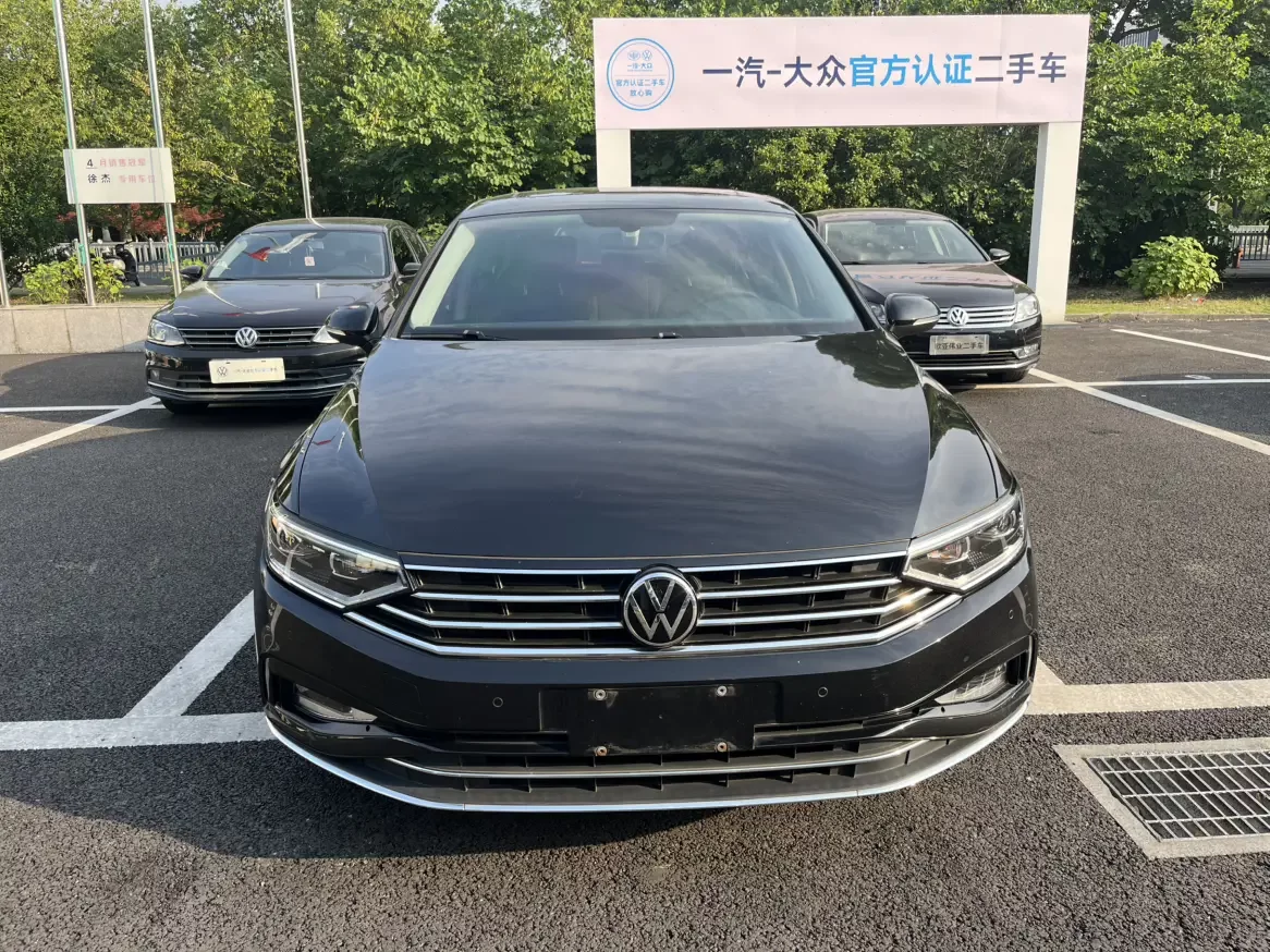 Volkswagen Magotan