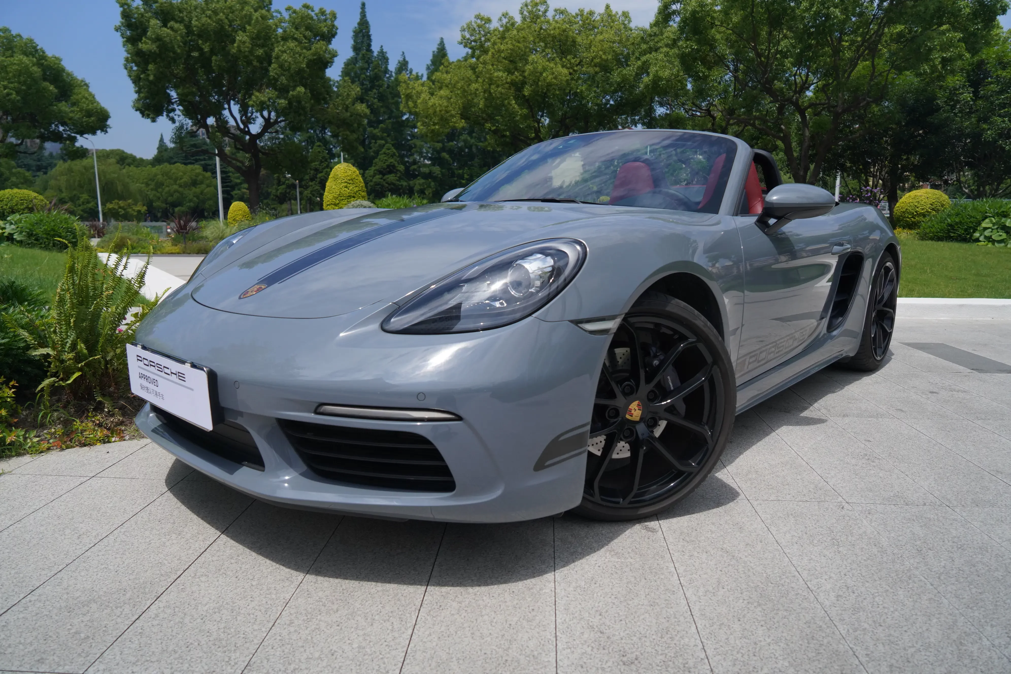 Porsche 718
