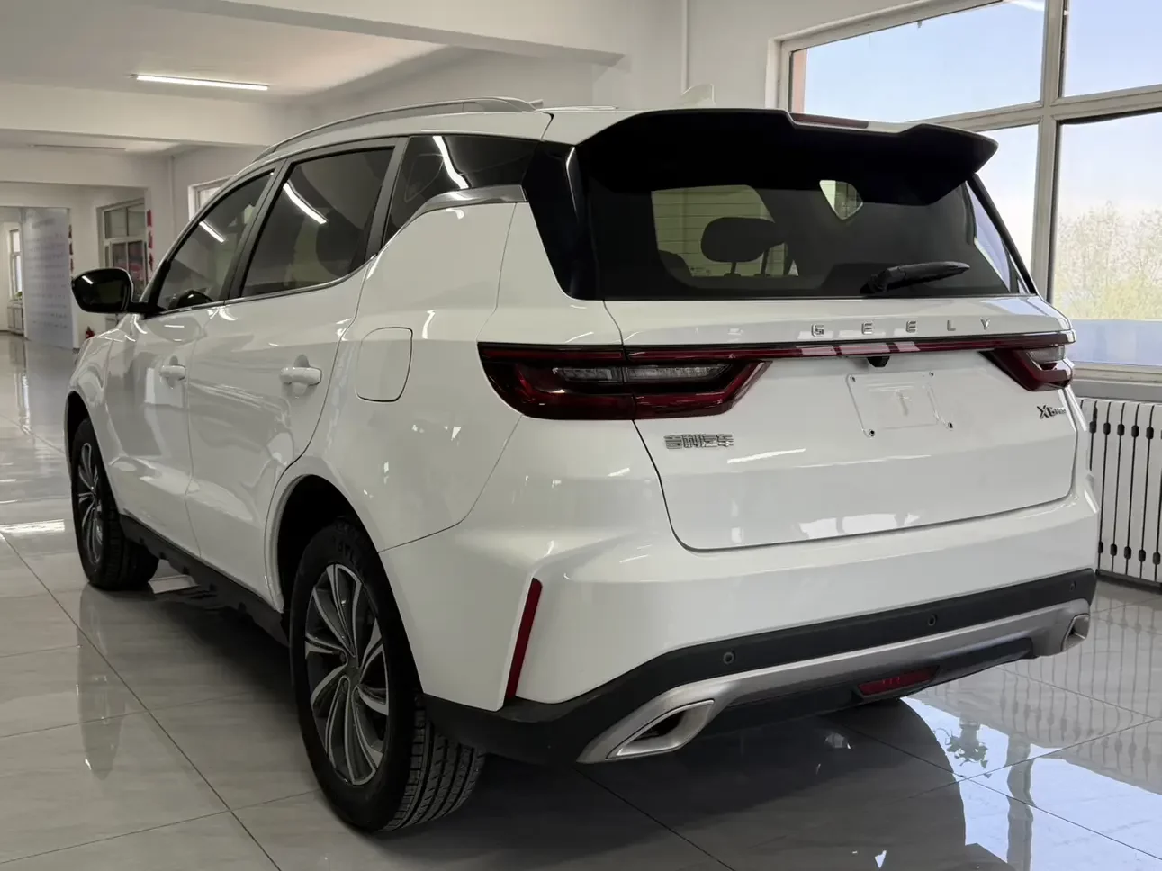 Geely Vision X6