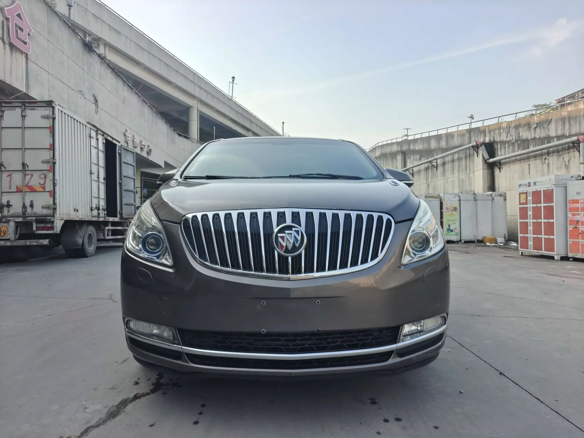 Buick GL8