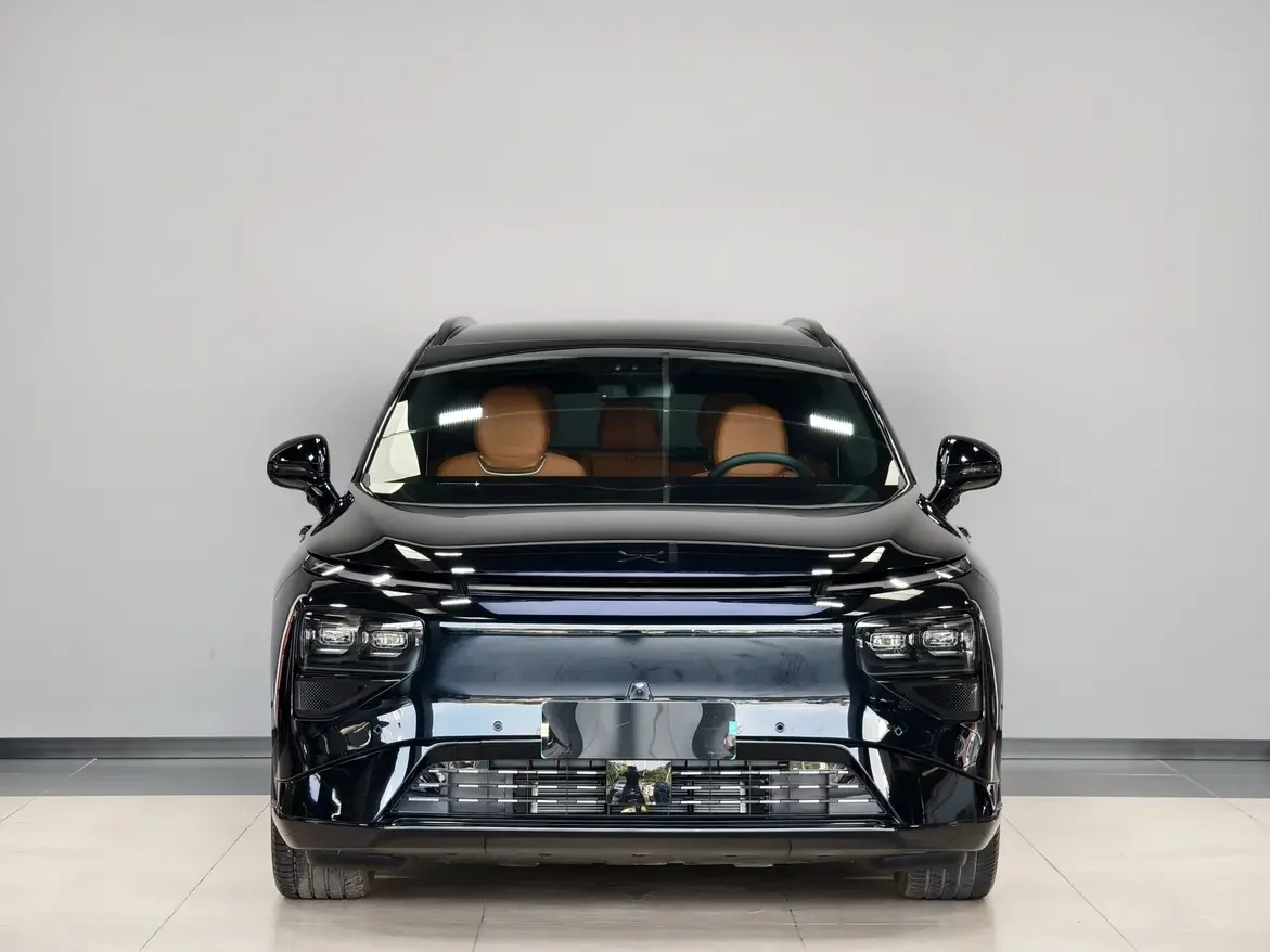Xpeng G9