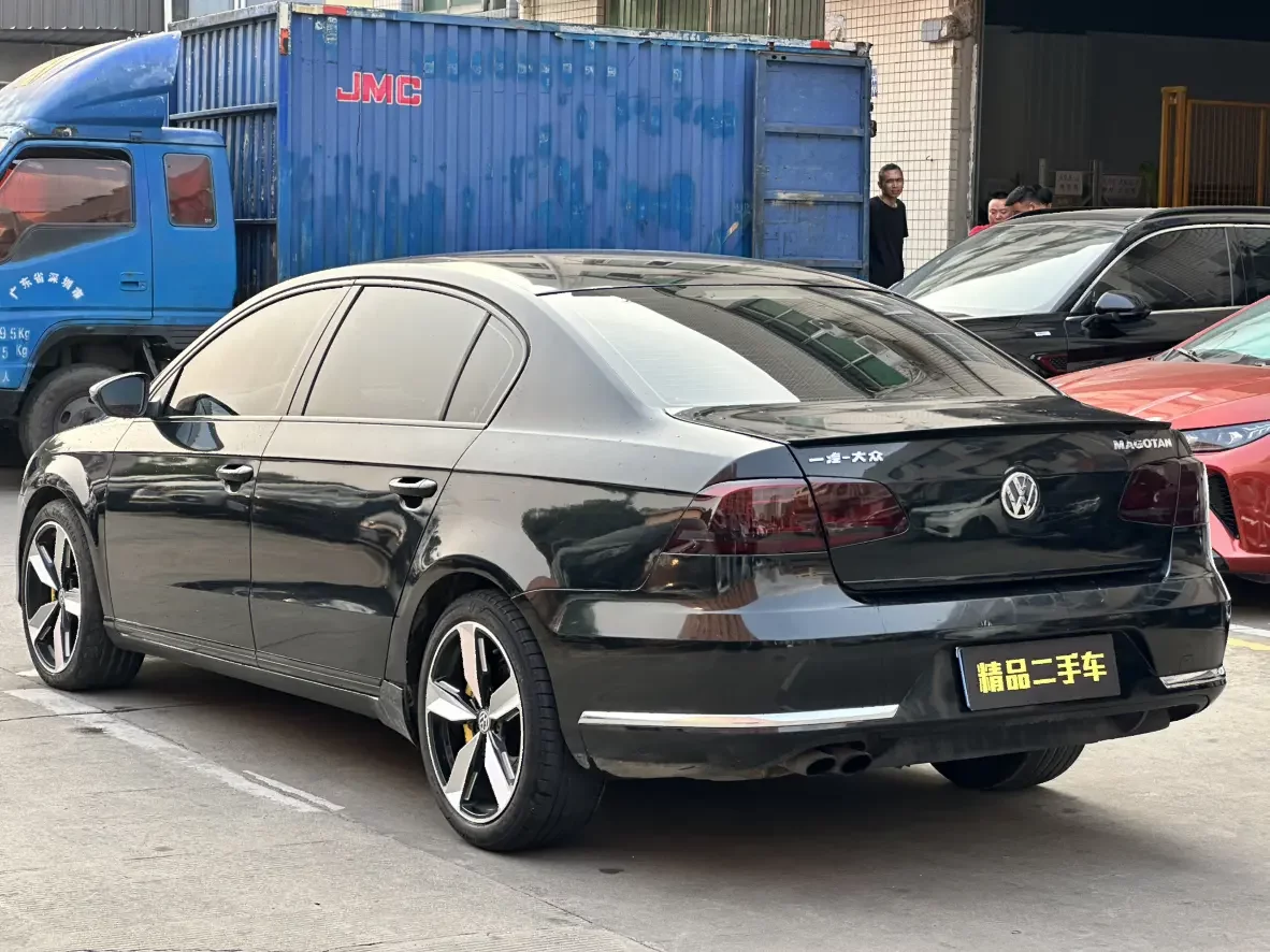 Volkswagen Magotan