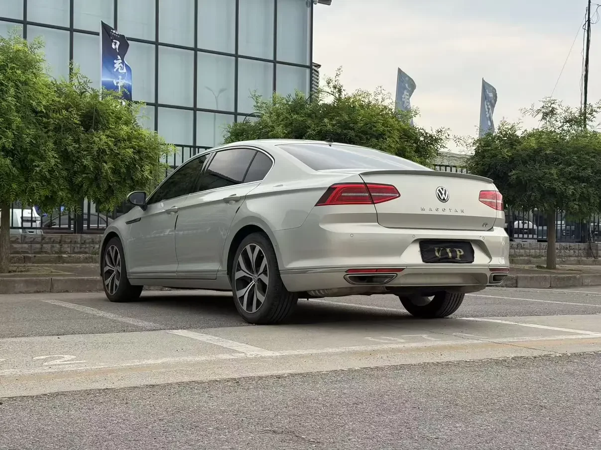 Volkswagen Magotan