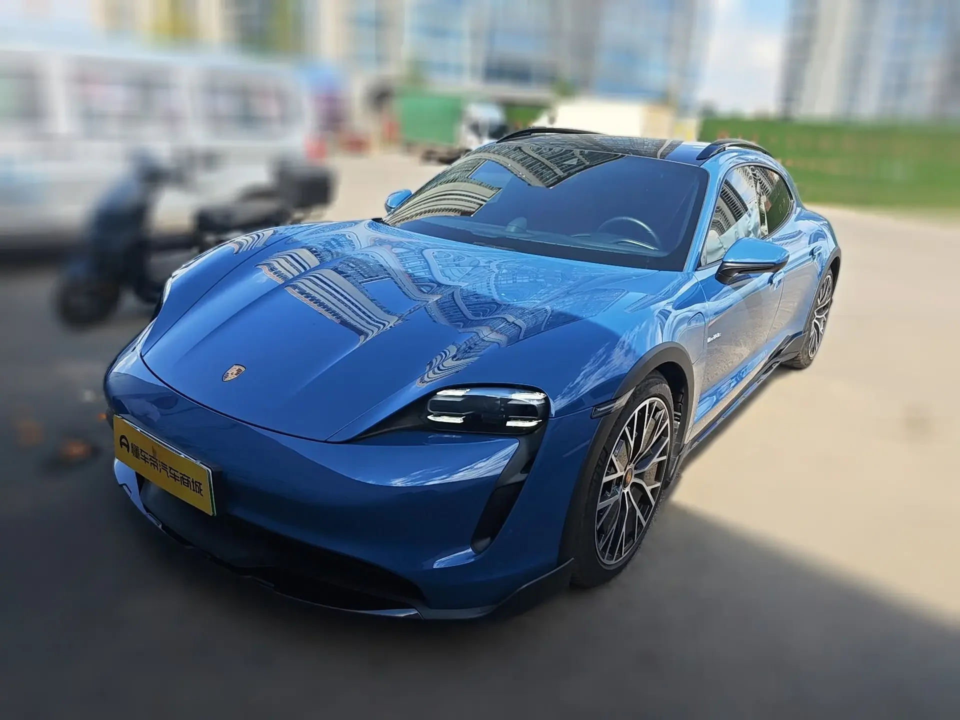 Porsche Taycan