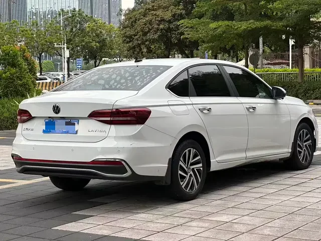 Volkswagen Lavida