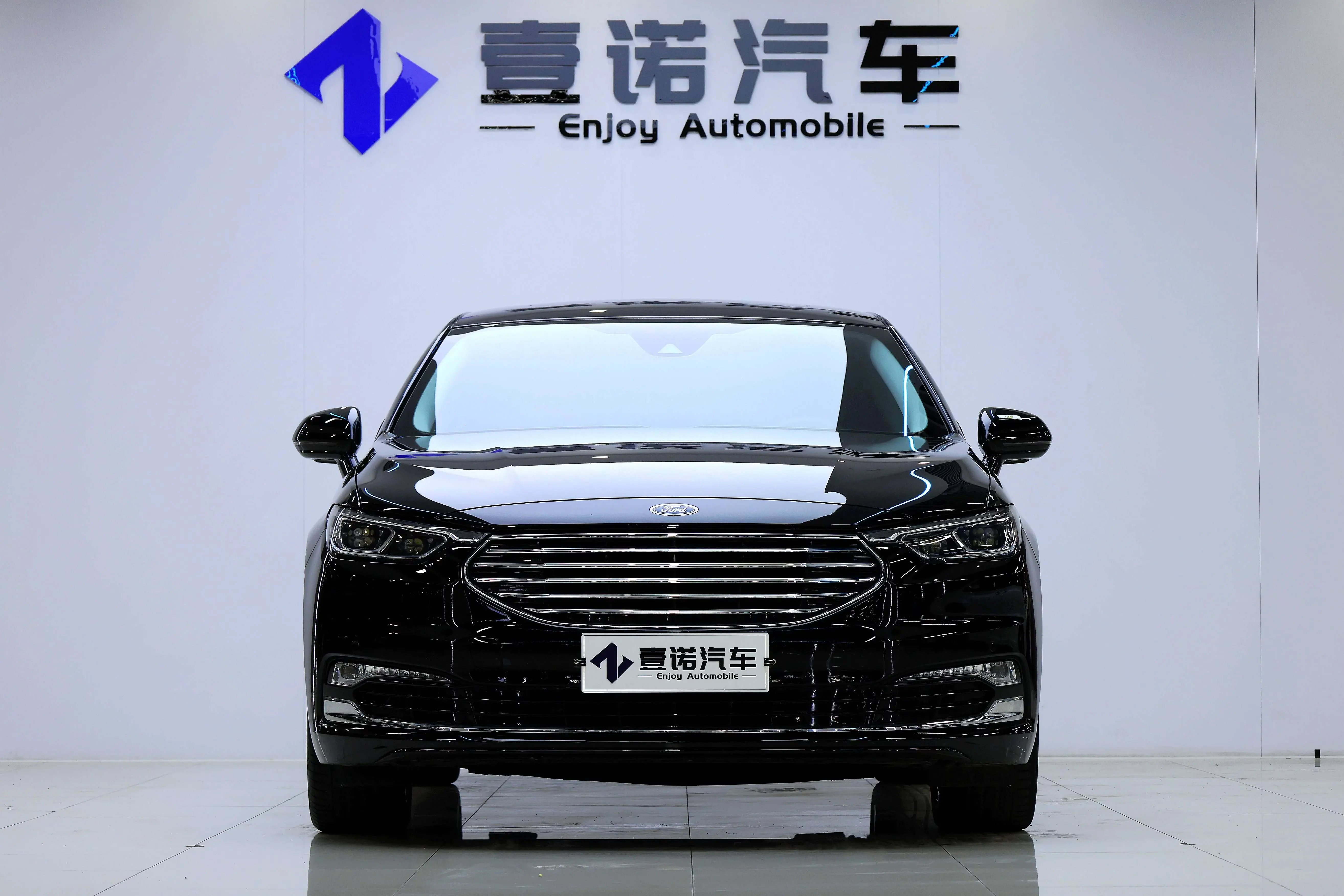 Ford Taurus
