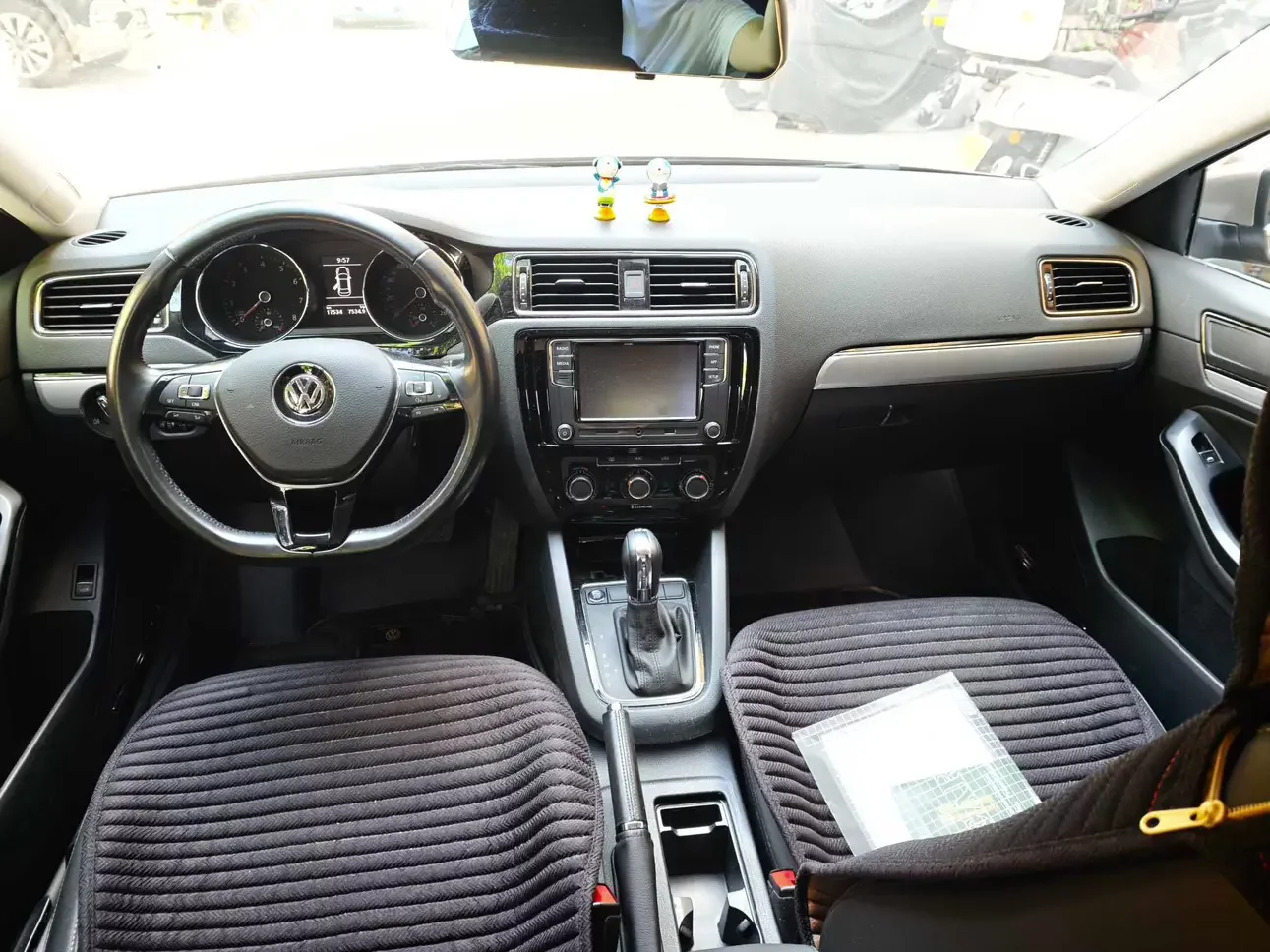 Volkswagen Sagitar