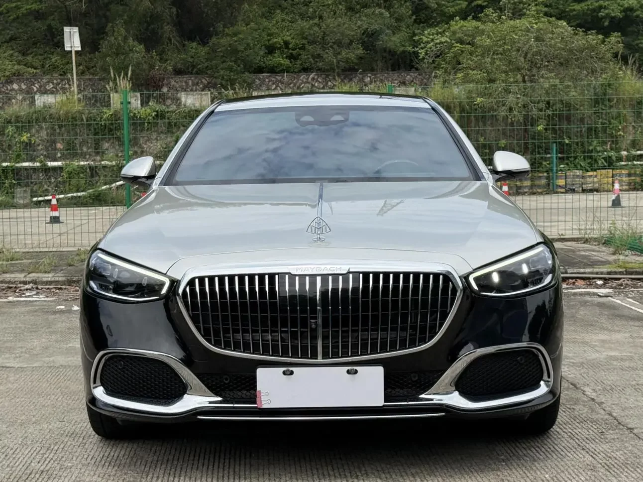 Mercedes-Benz Maybach S-Class