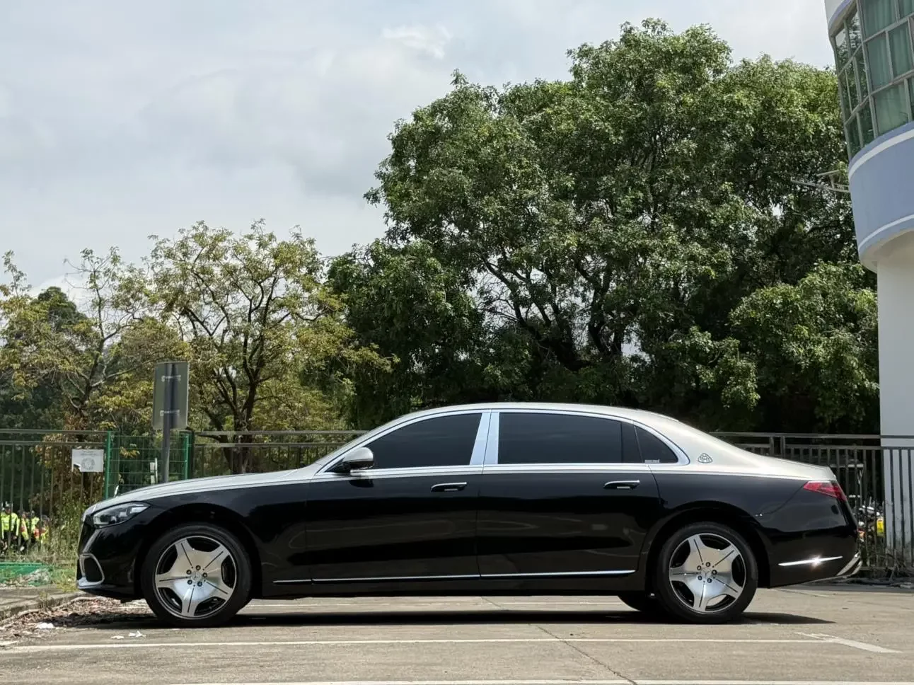 Mercedes-Benz Maybach S-Class