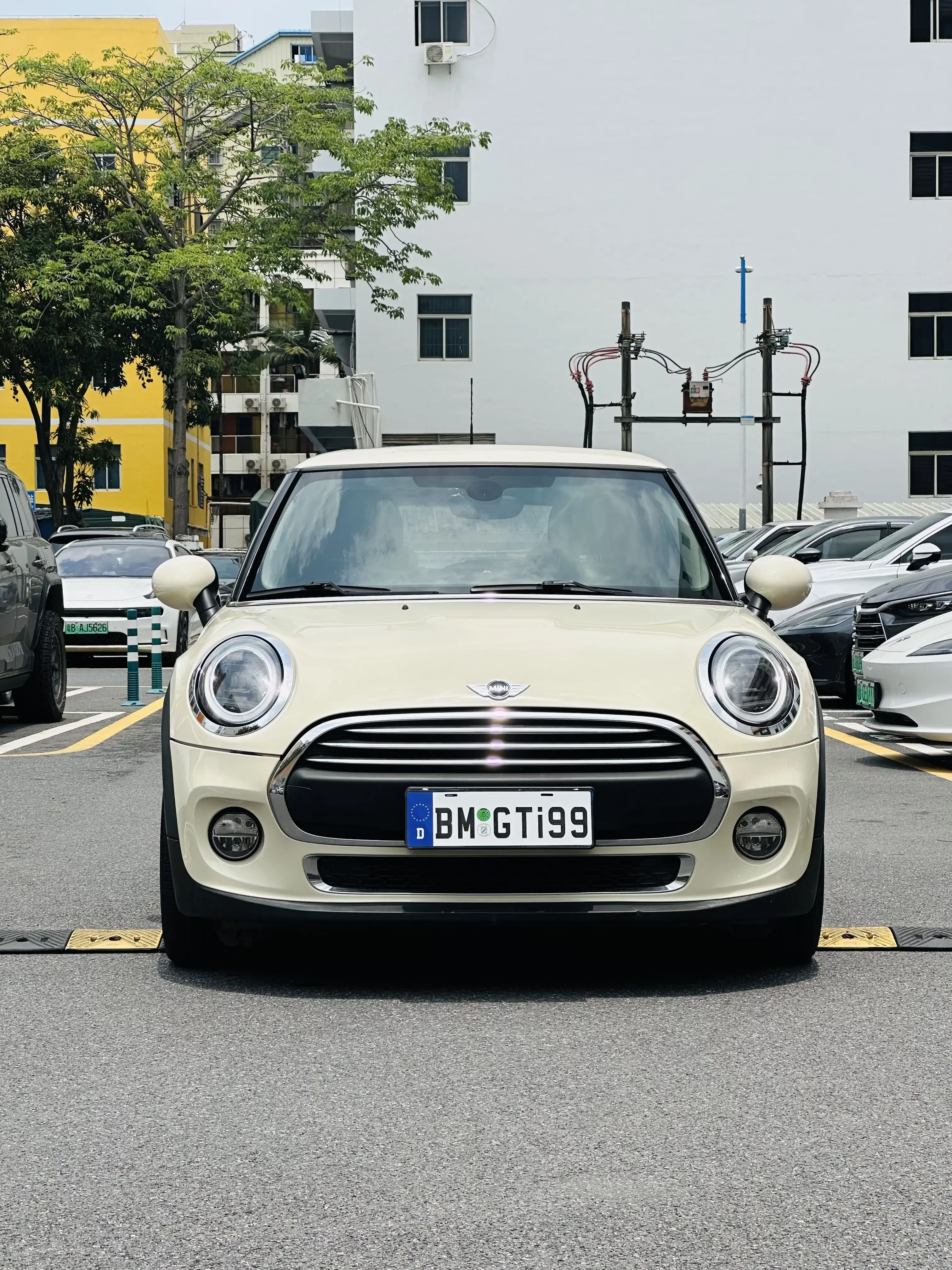 MINI MINI  из Китая