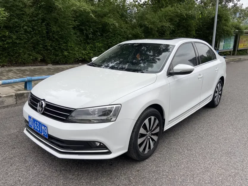 Volkswagen Sagitar