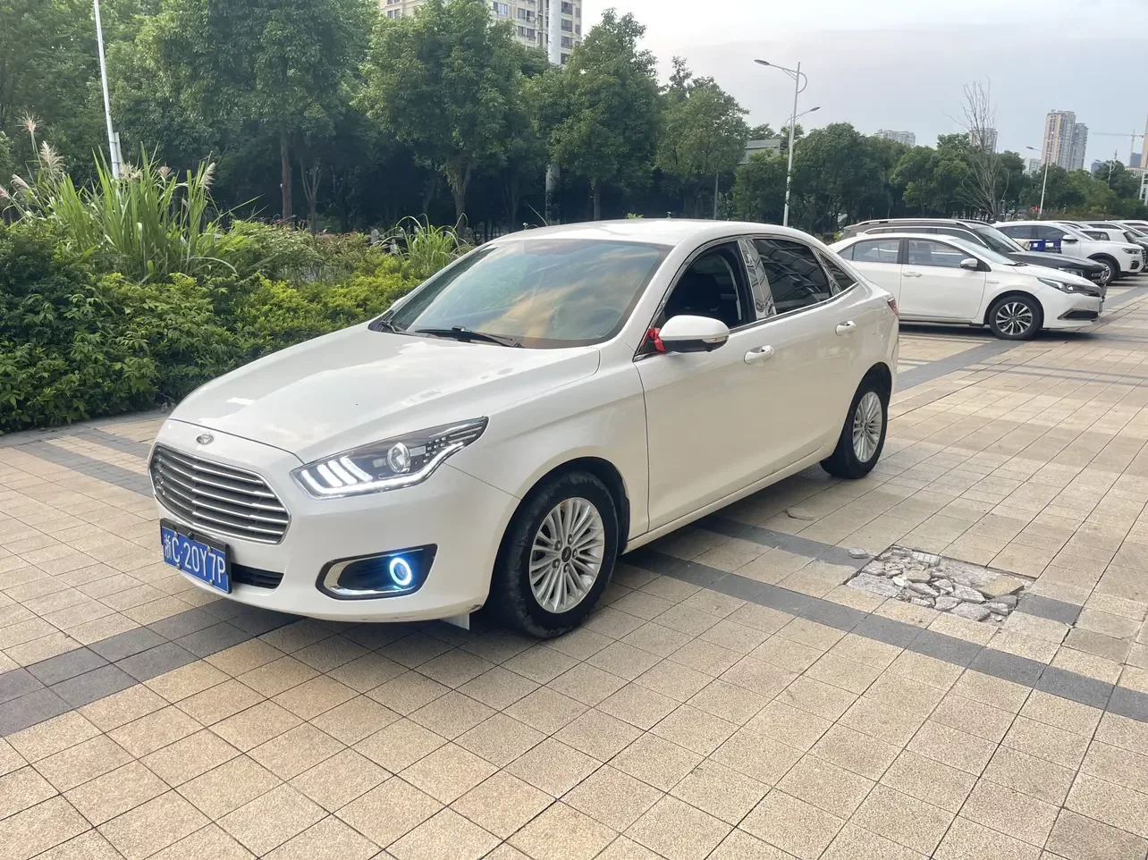 Ford Forrest