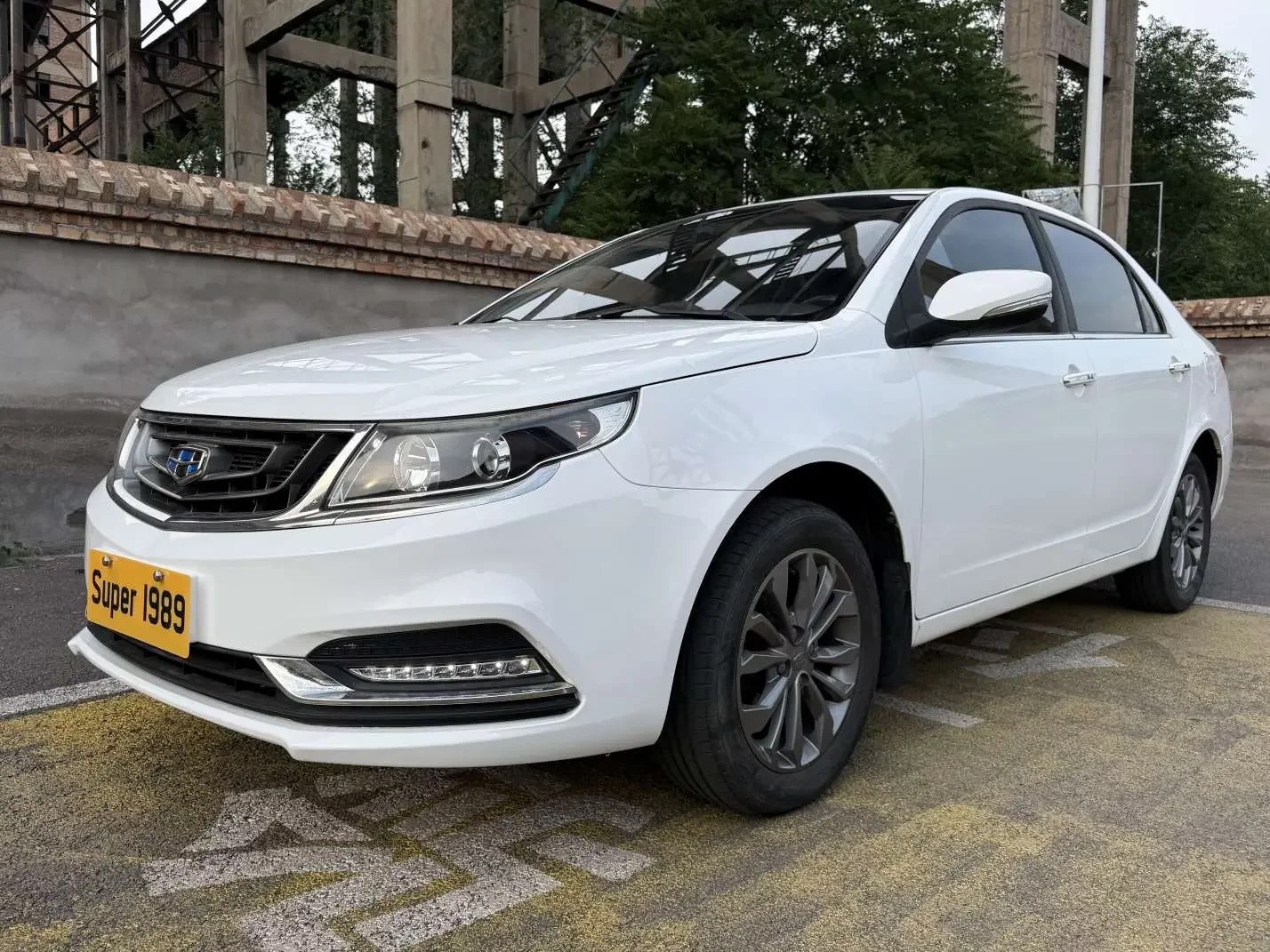 Geely Vision