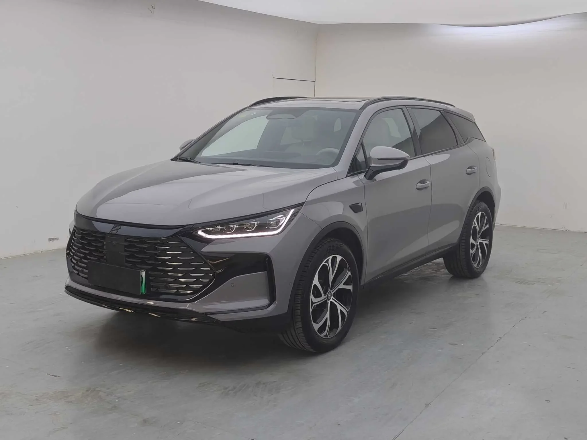 BYD Tang DM