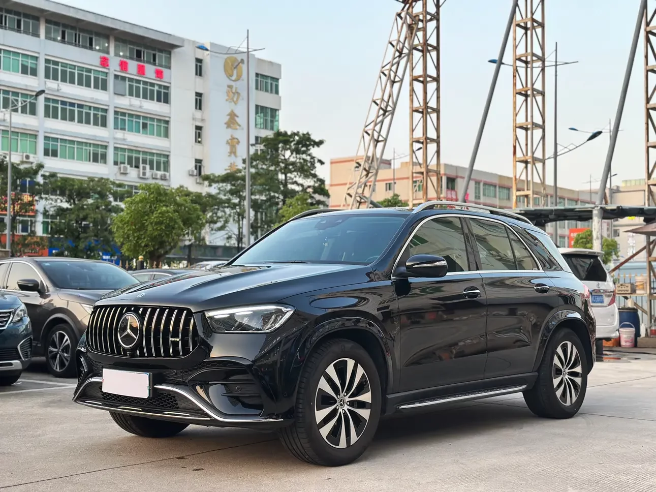 Mercedes-Benz GLE (Imported)