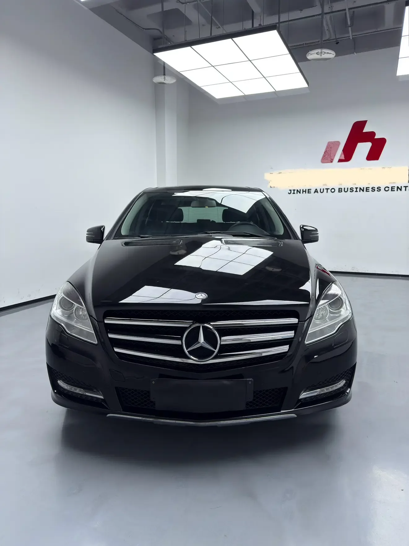 Mercedes-Benz R-Class