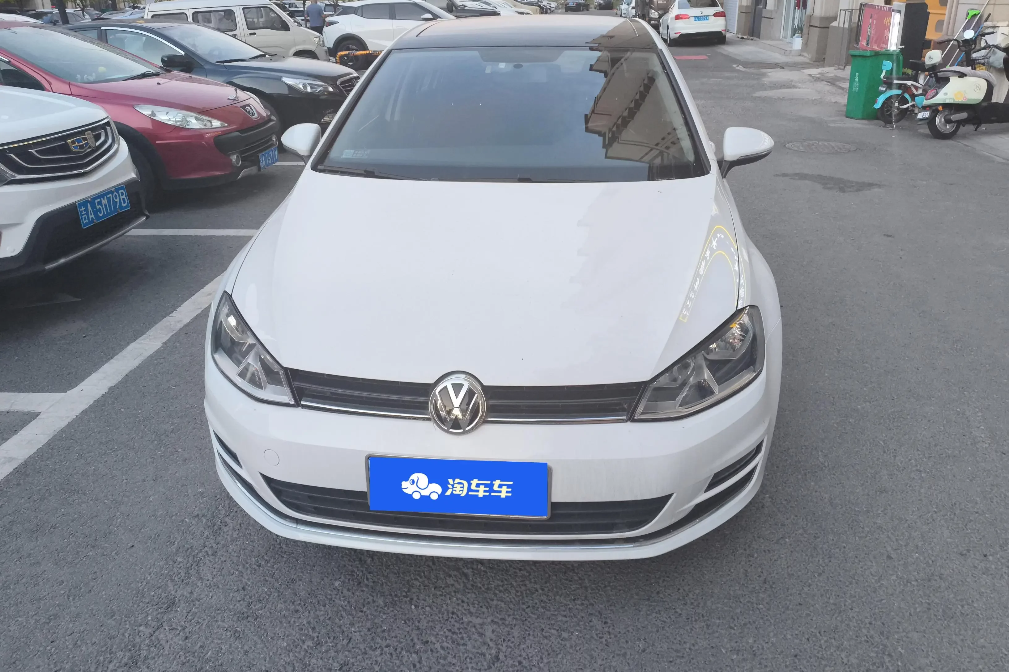 Volkswagen golf
