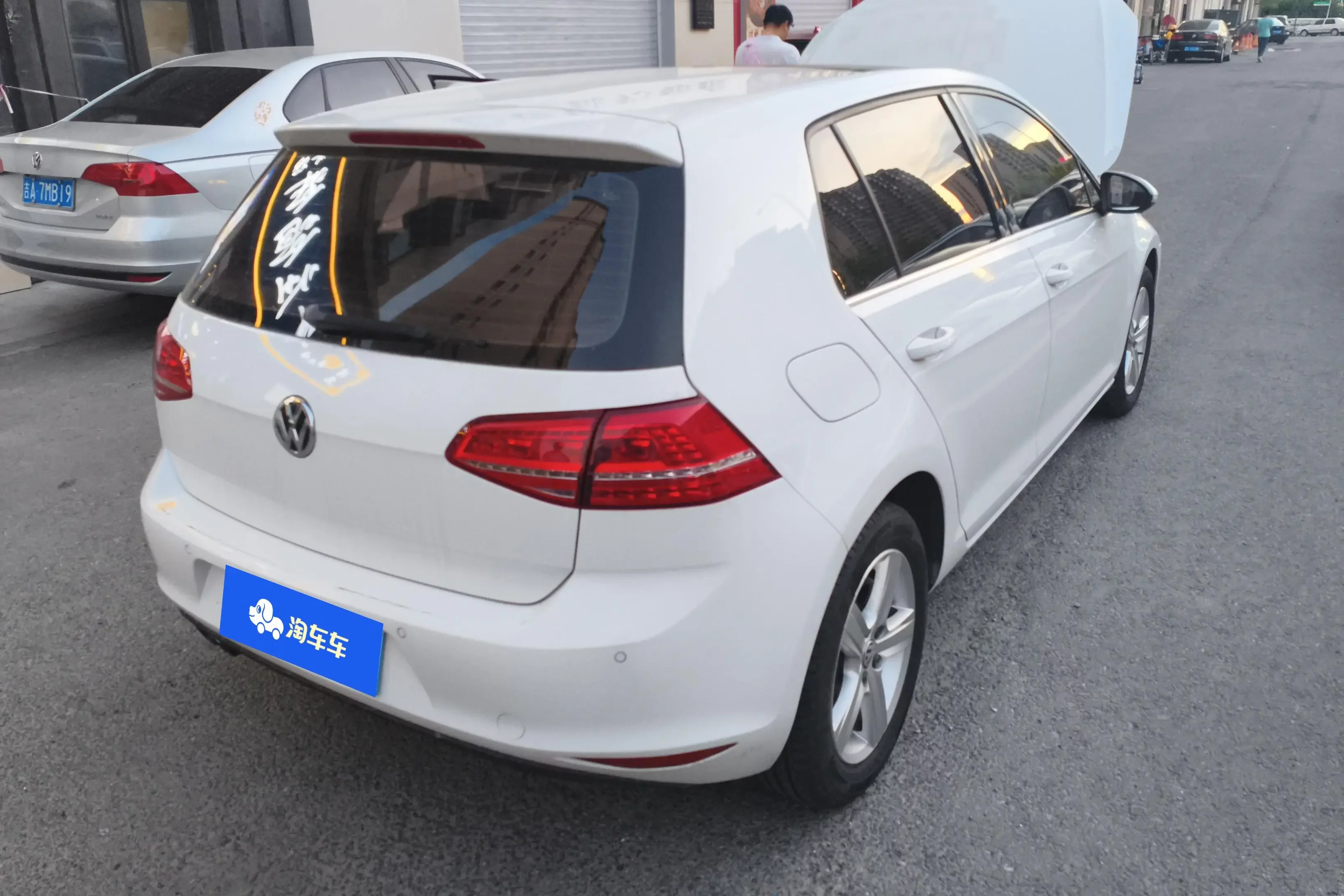 Volkswagen golf