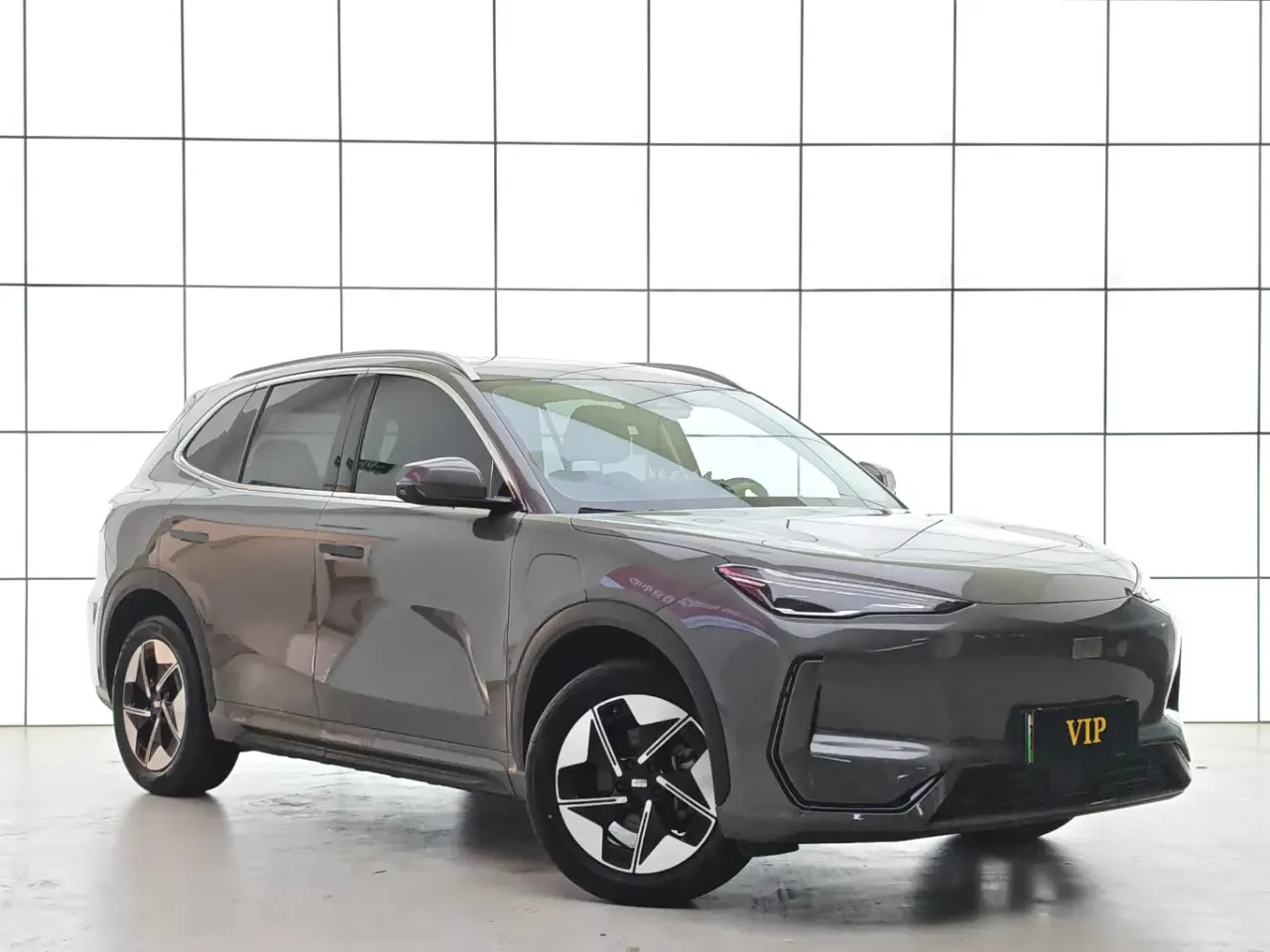 Geely Galaxy E5