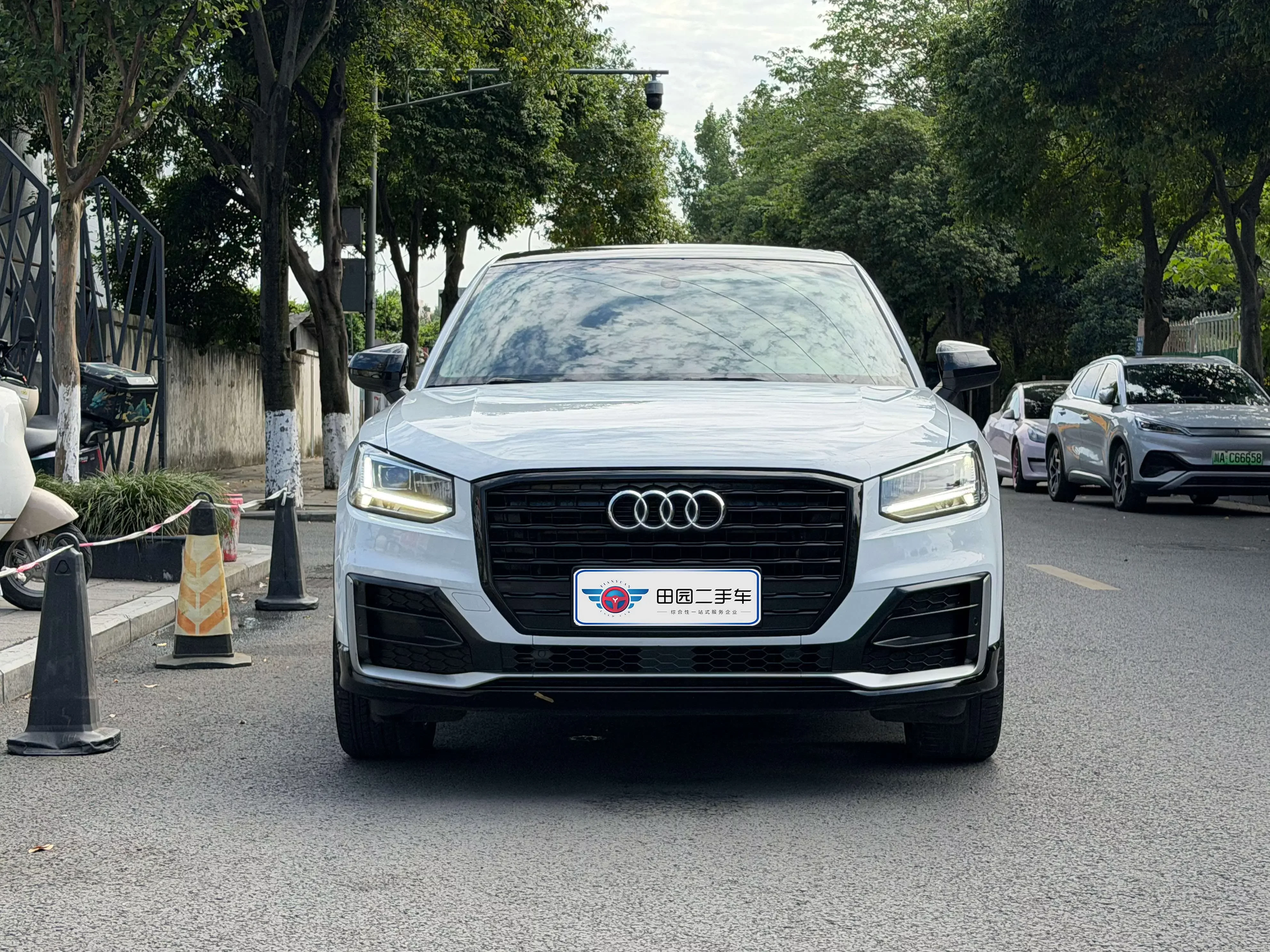 Audi Q2L