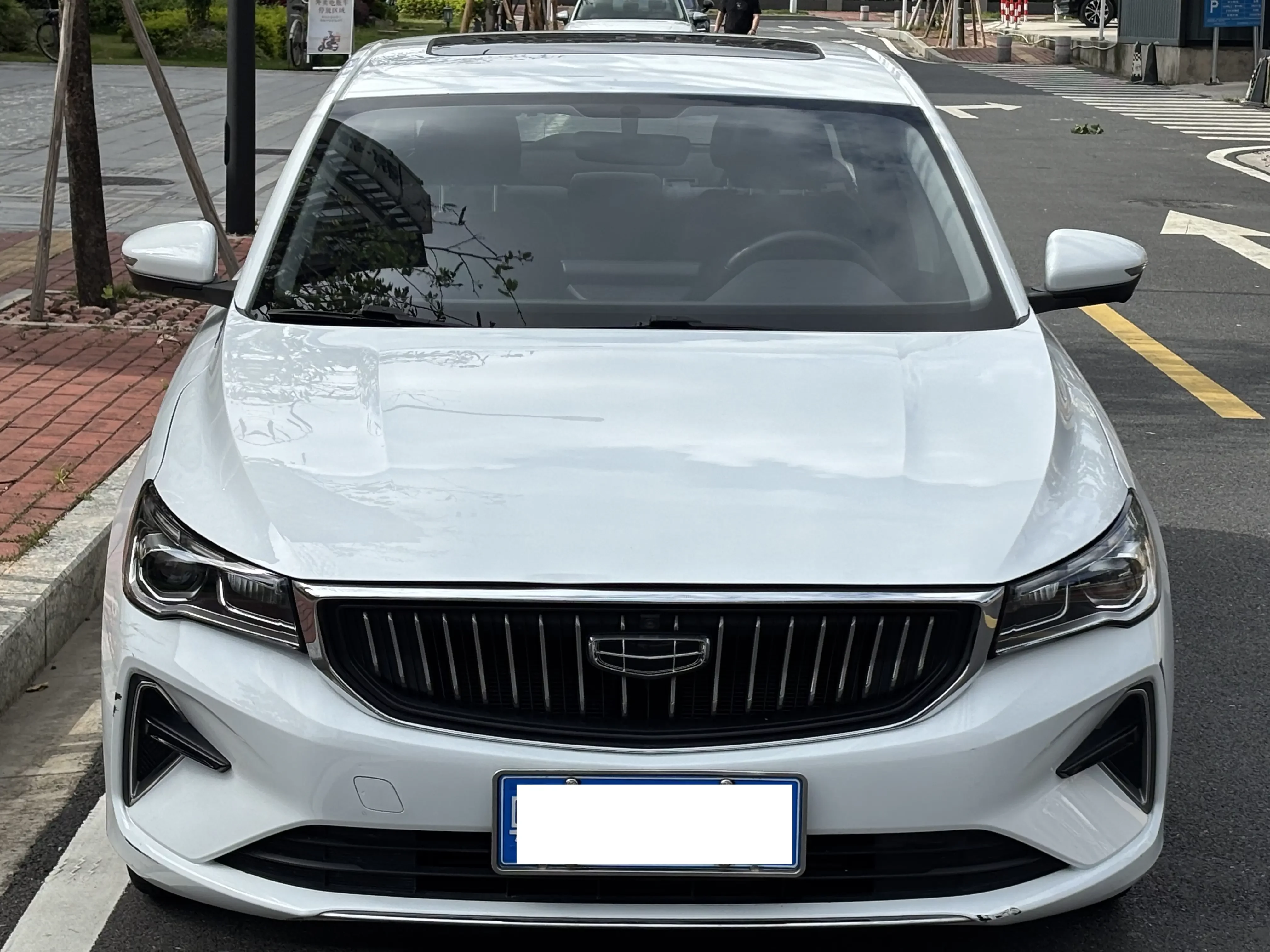 Geely emgrand