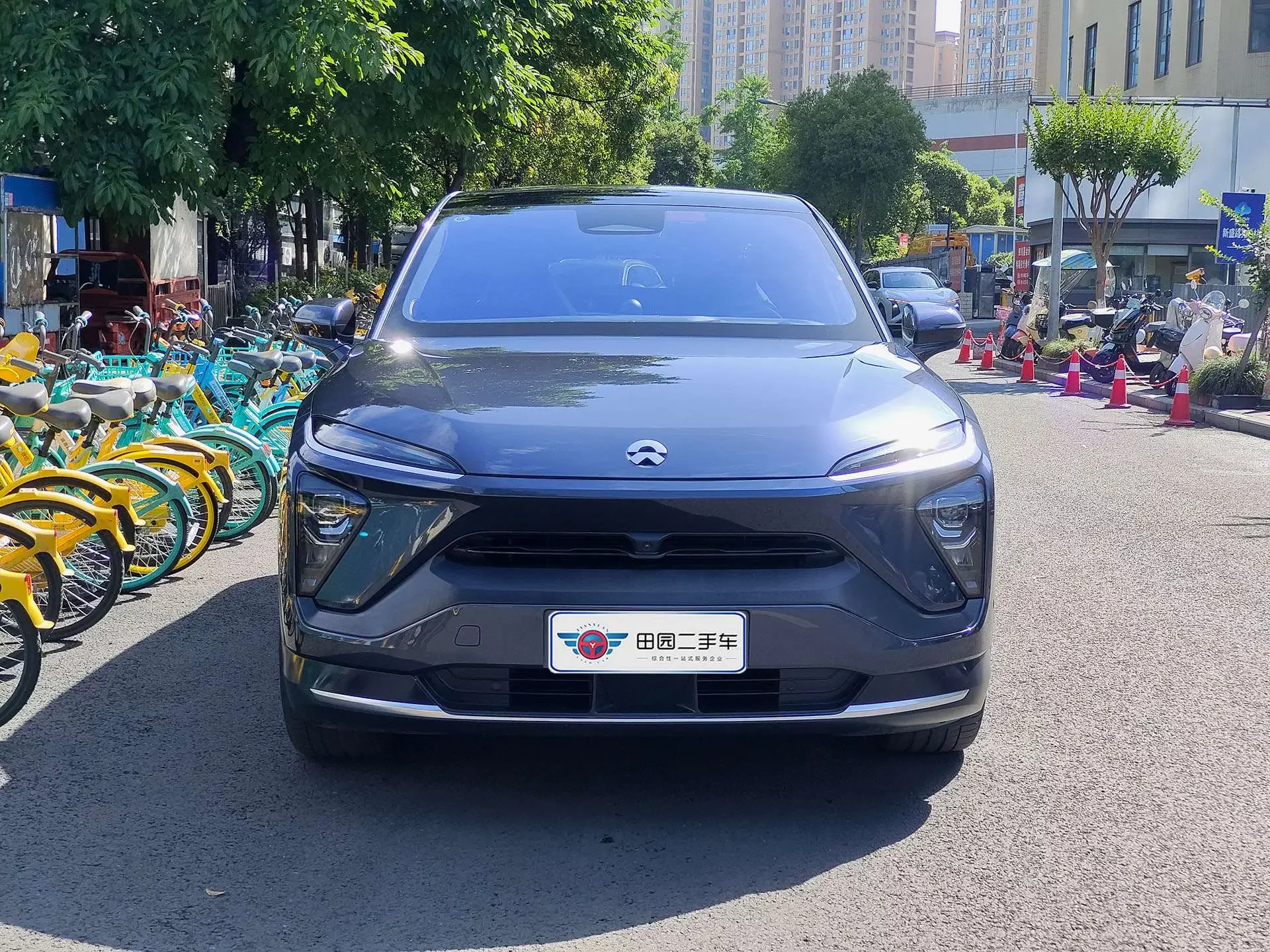 NIO EC6