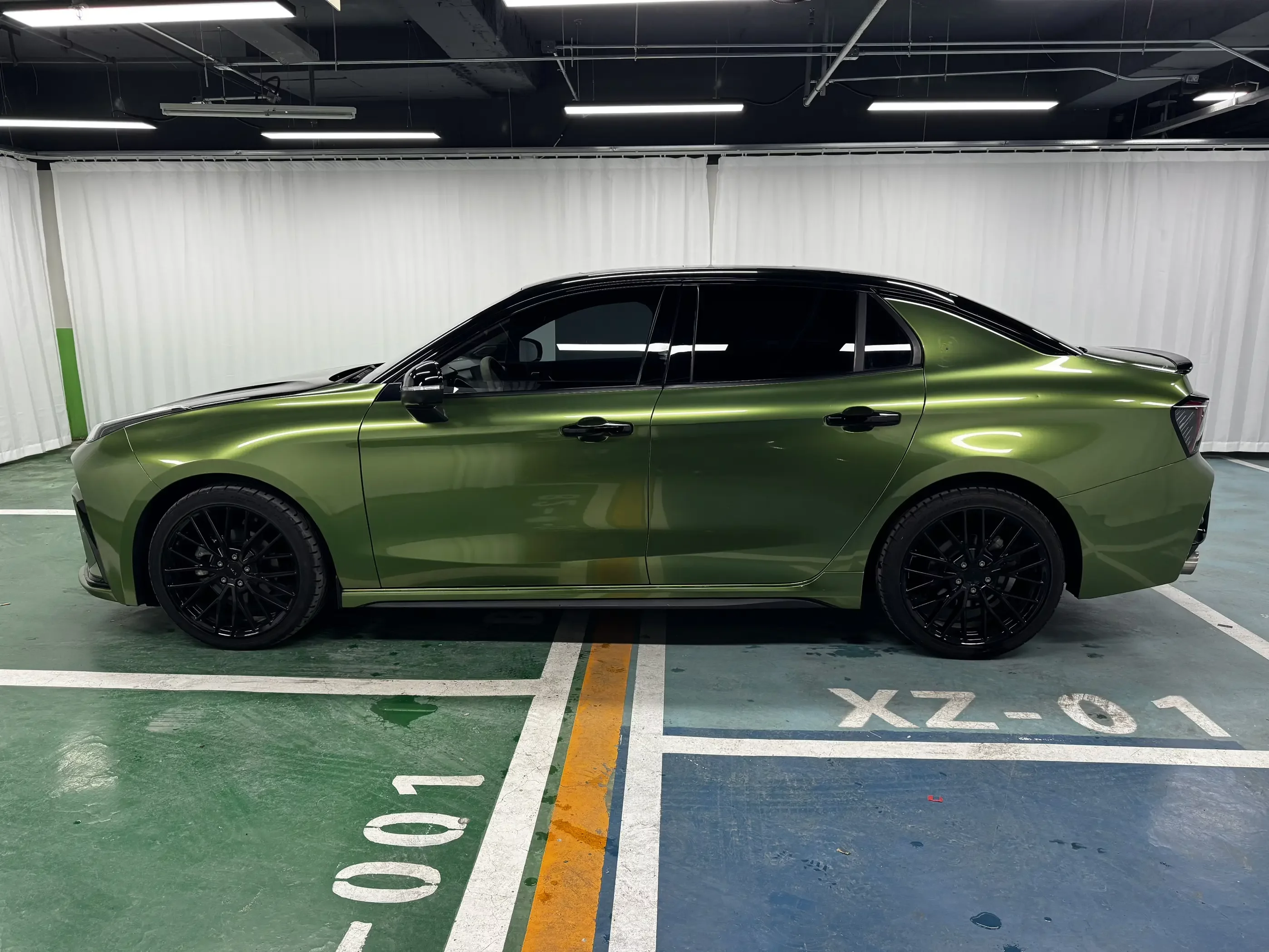 Lynk & Co 03